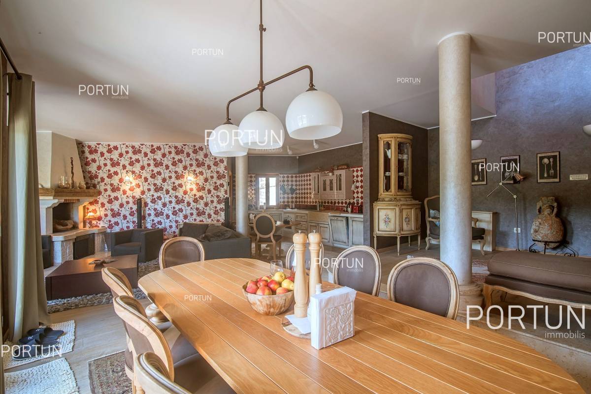 Casa in vendita a  - 20826 - 20