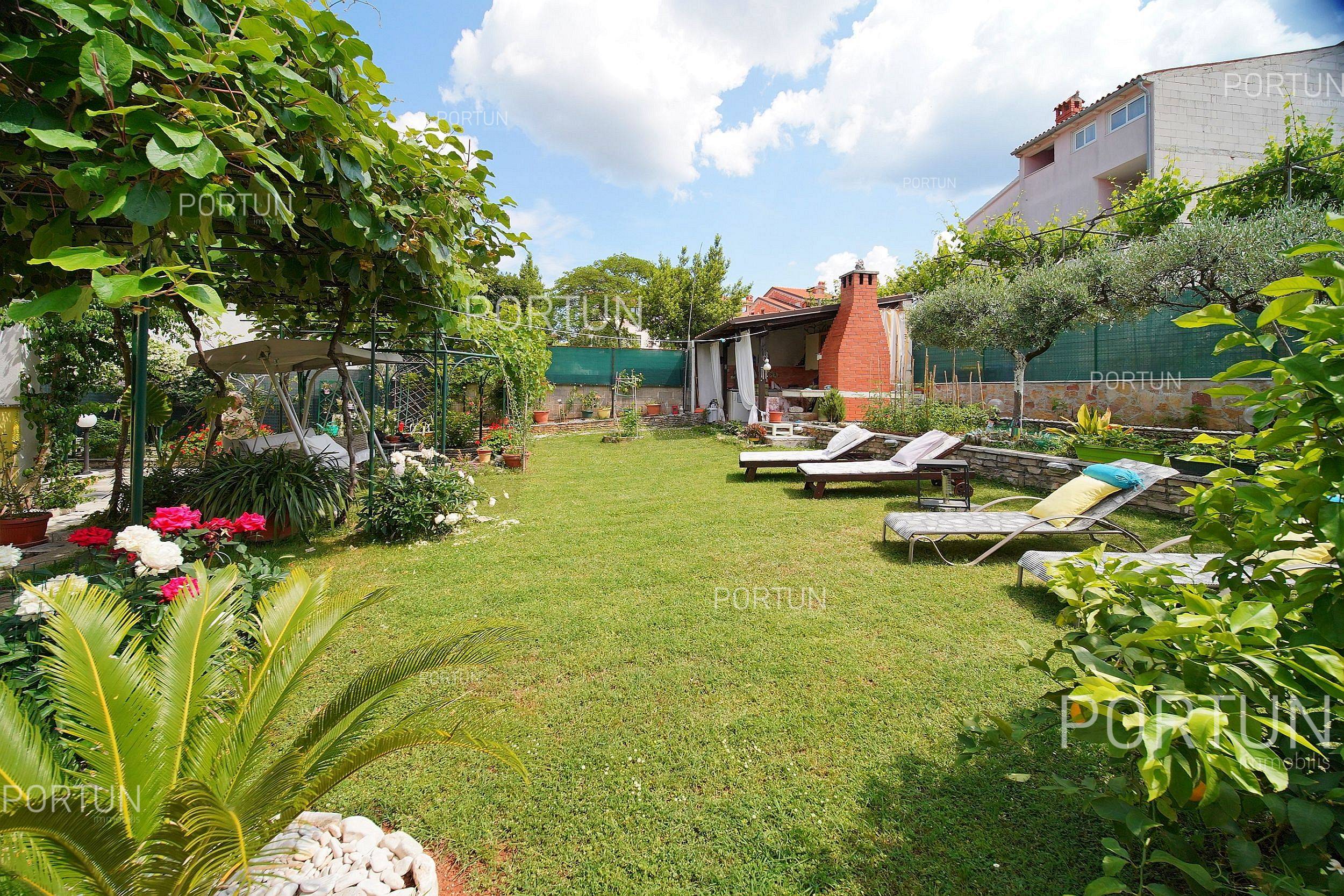 House for Sale in Rovinj - 20772 - 02