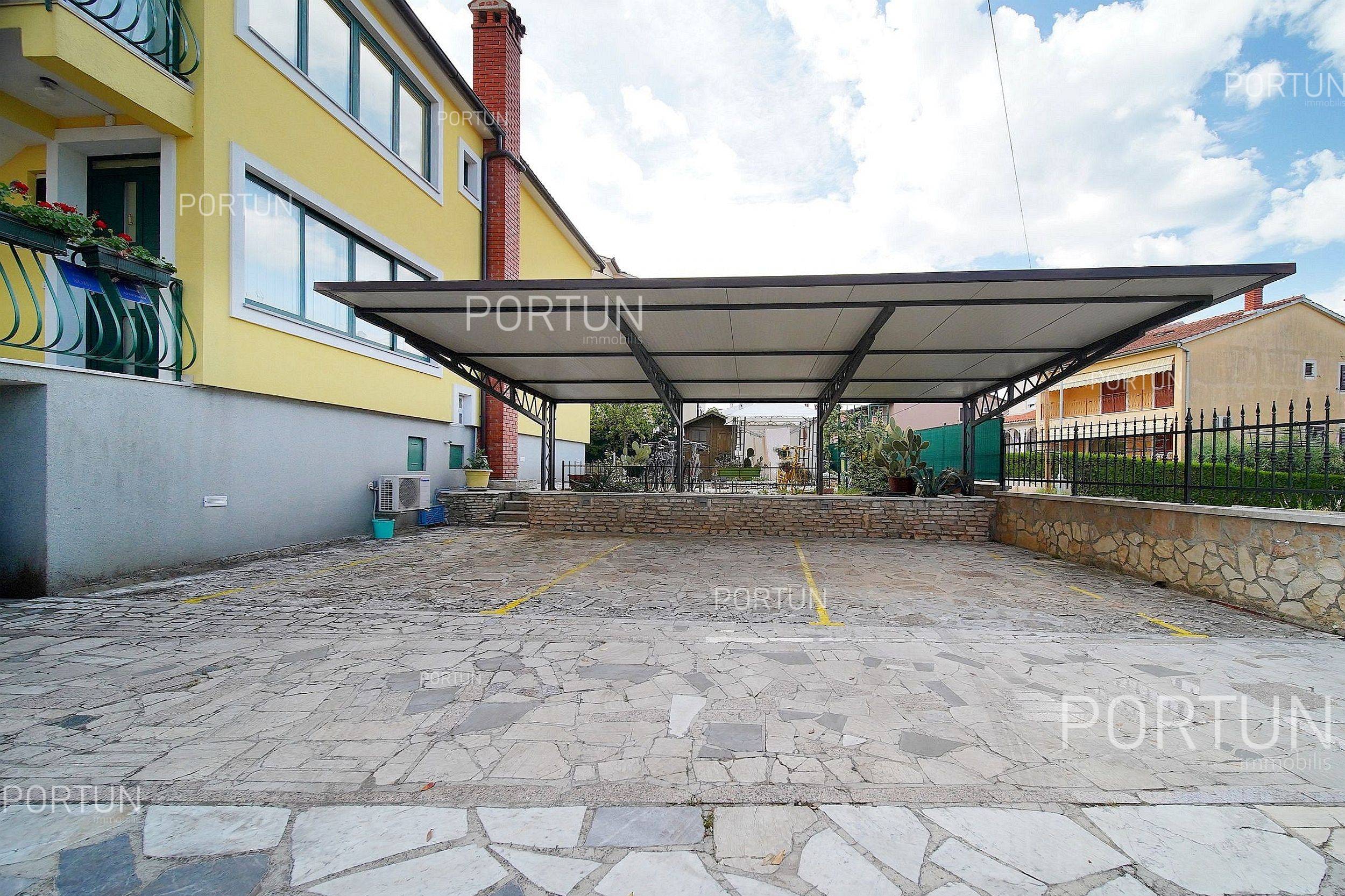 House for Sale in Rovinj - 20772 - 08