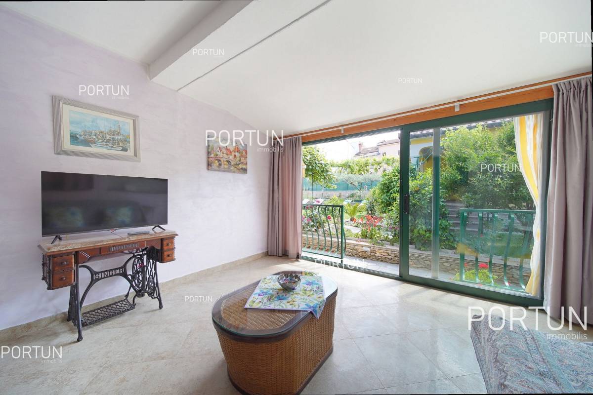 House for Sale in  - 20772 - 22