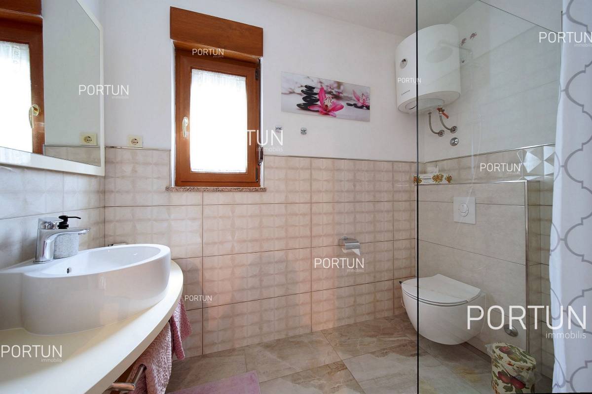 House for Sale in  - 20772 - 27