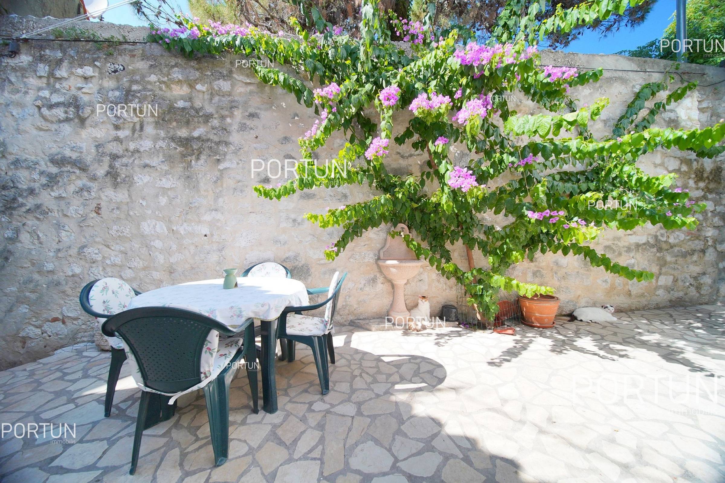 Casa in vendita a Rovigno - 20778 - 01