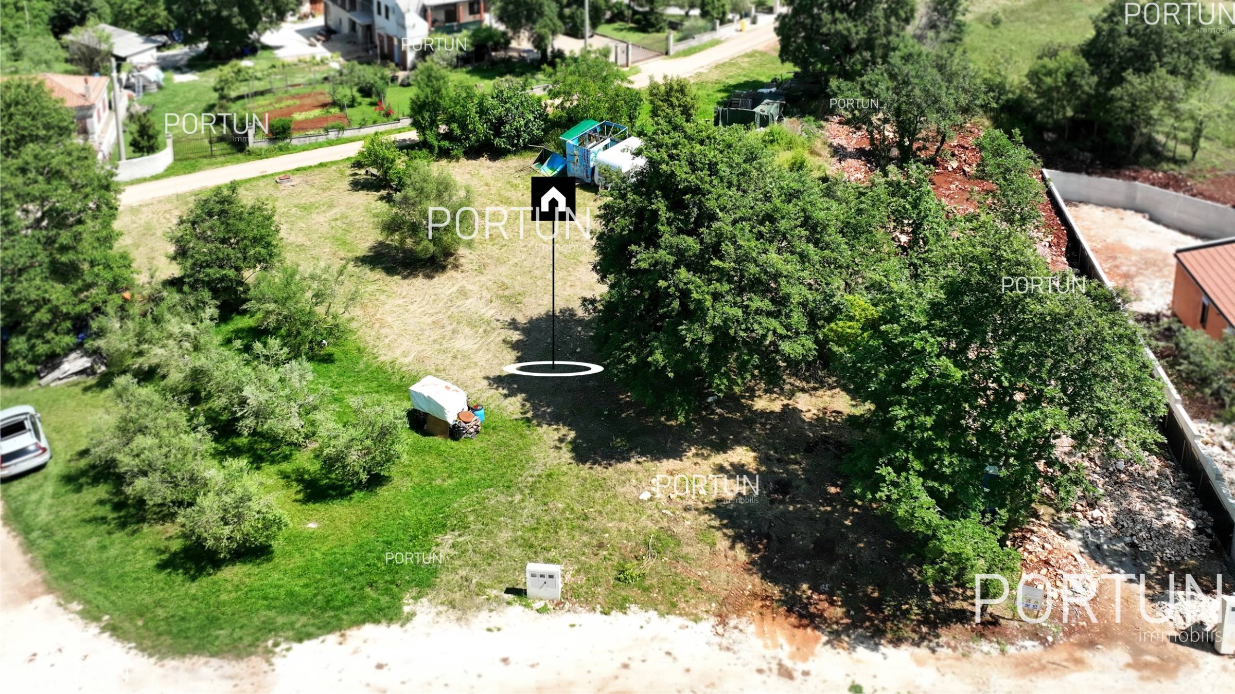 Poreč, land with a building permit	 3