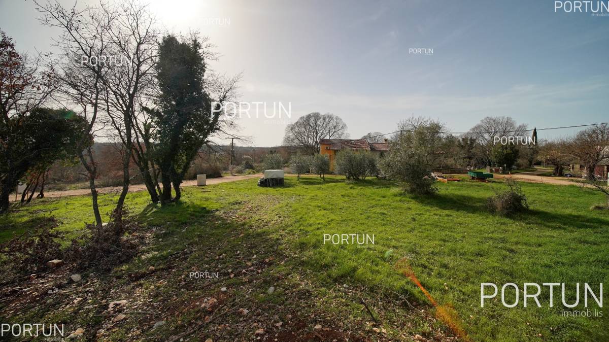Plot of land for Sale in Višnjan - 40547 - 14