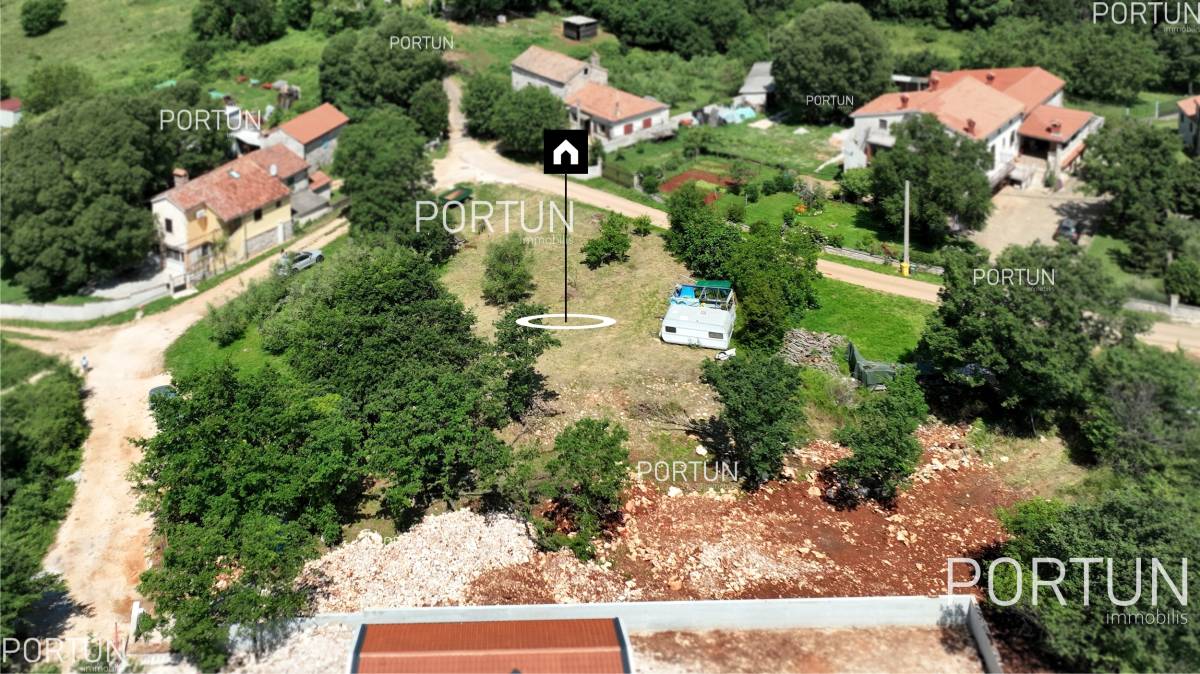 Plot of land for Sale in Višnjan - 40547 - 04
