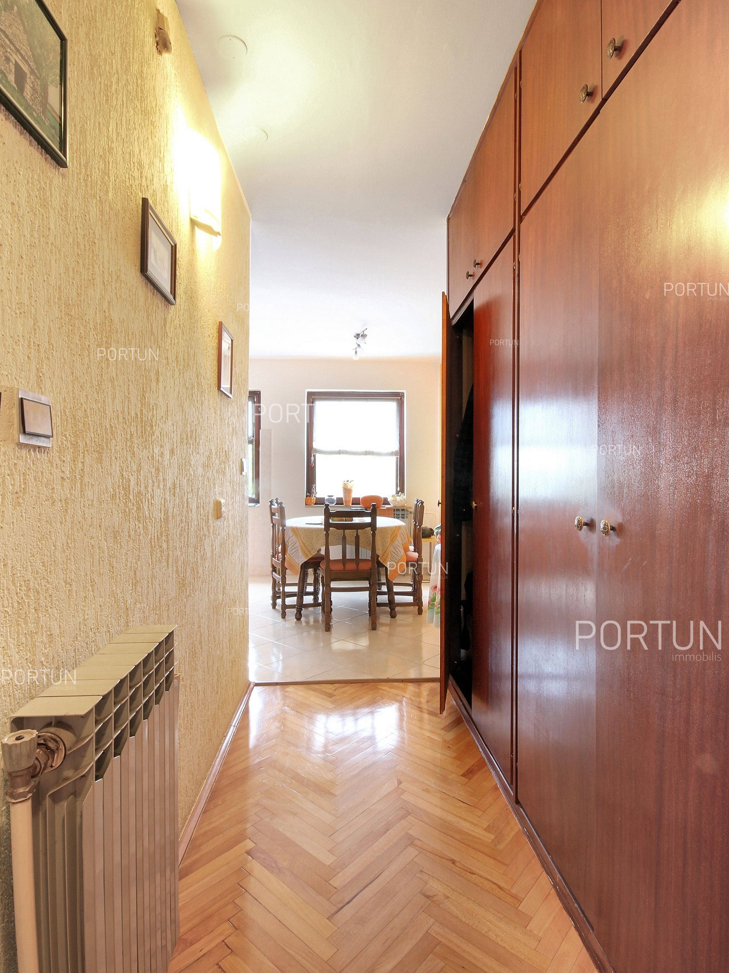 Квартира на продаж у Ровінь - 10400 - 06