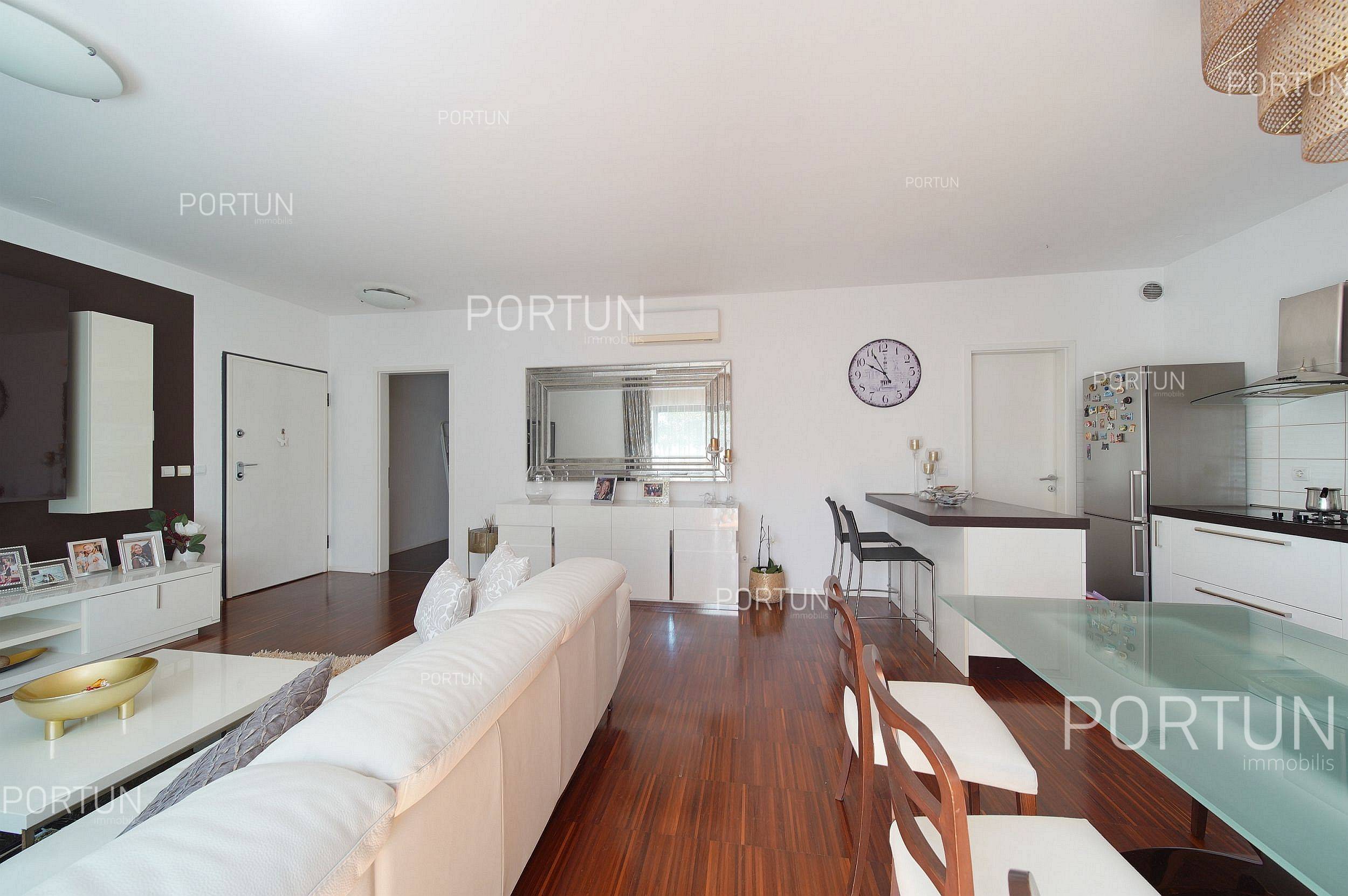Appartamento in vendita a Rovigno - 10451 - 03