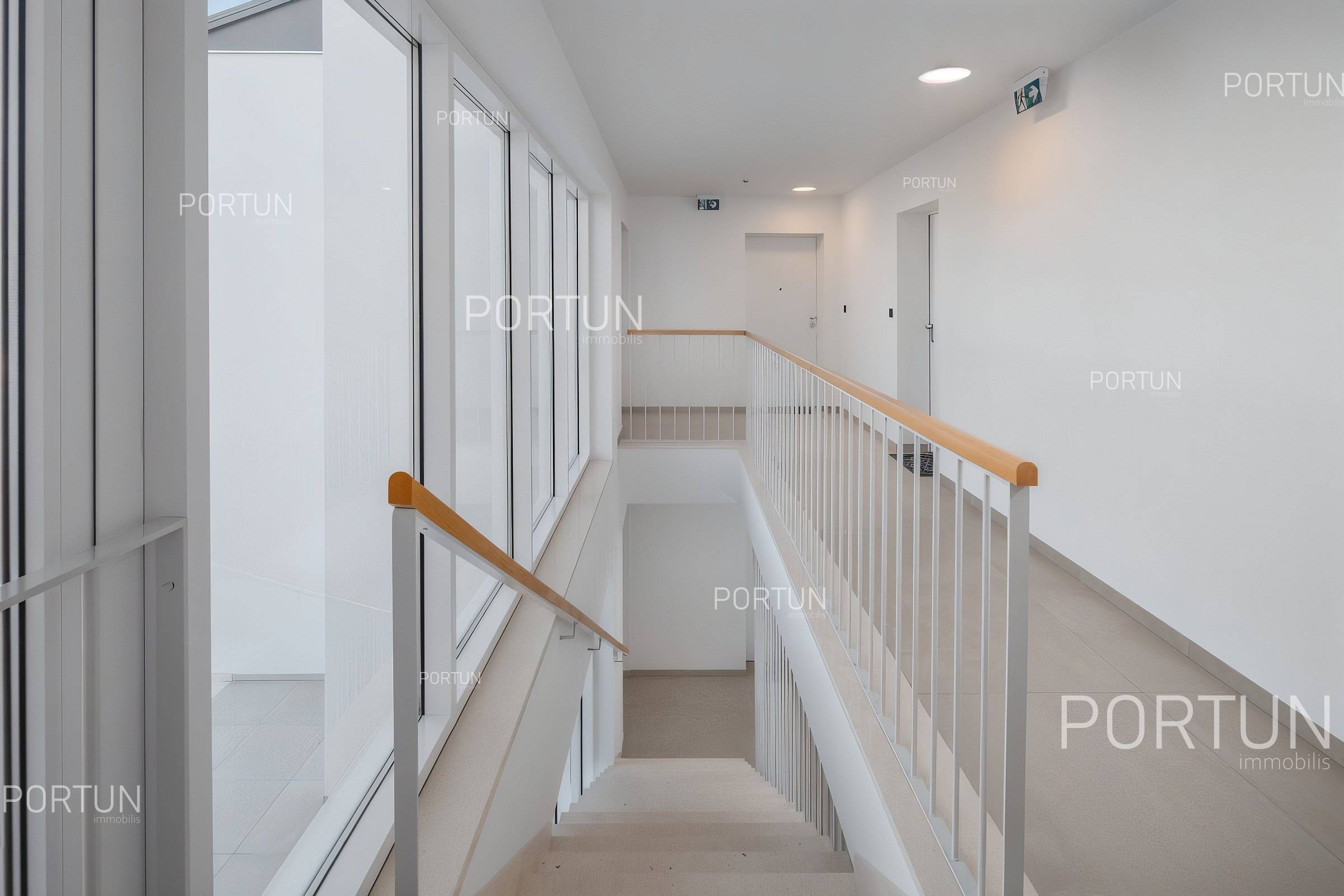 Квартира на продаж у Ровінь - 10621 - 01