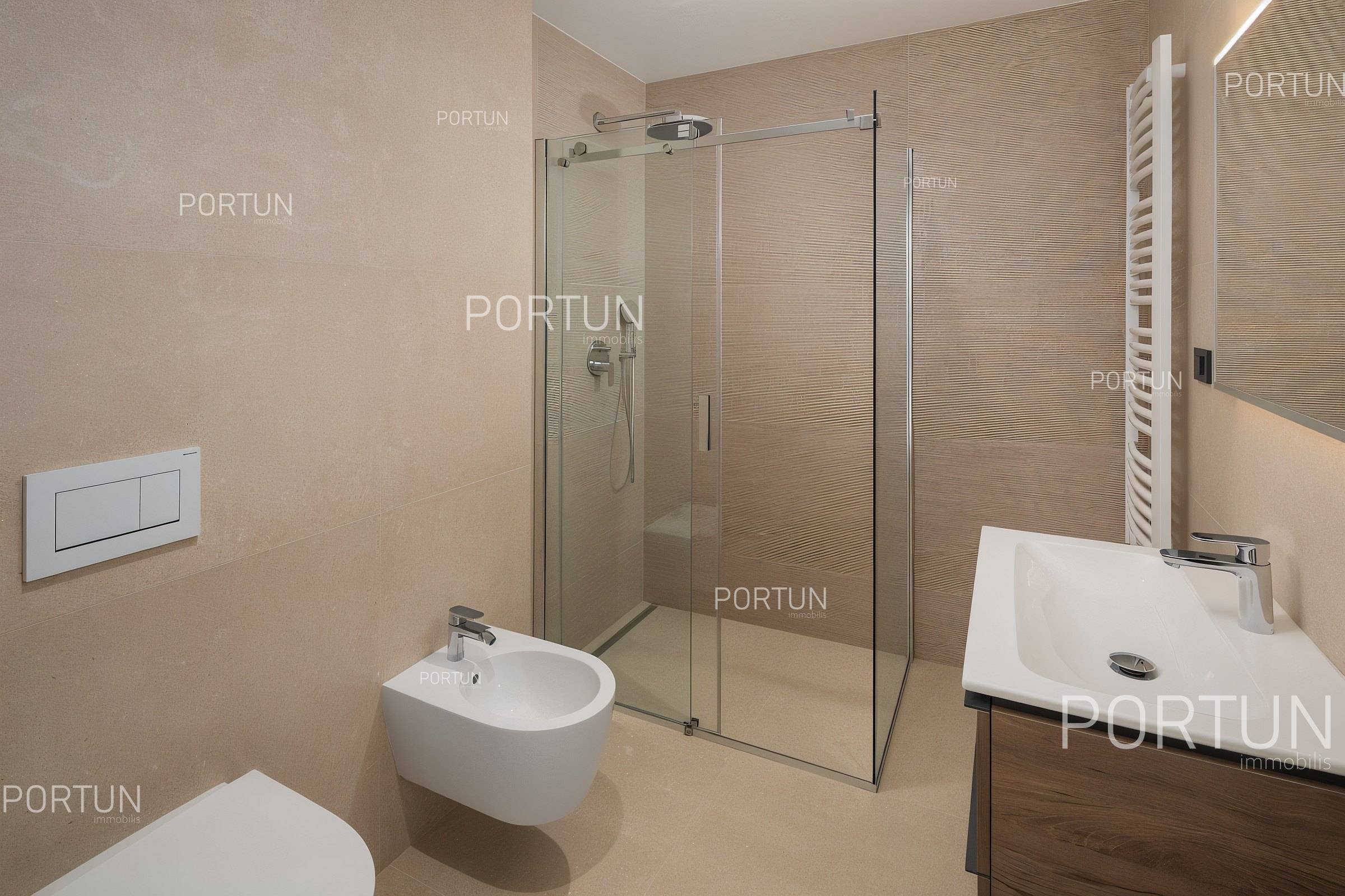 Квартира на продаж у Ровінь - 10621 - 09