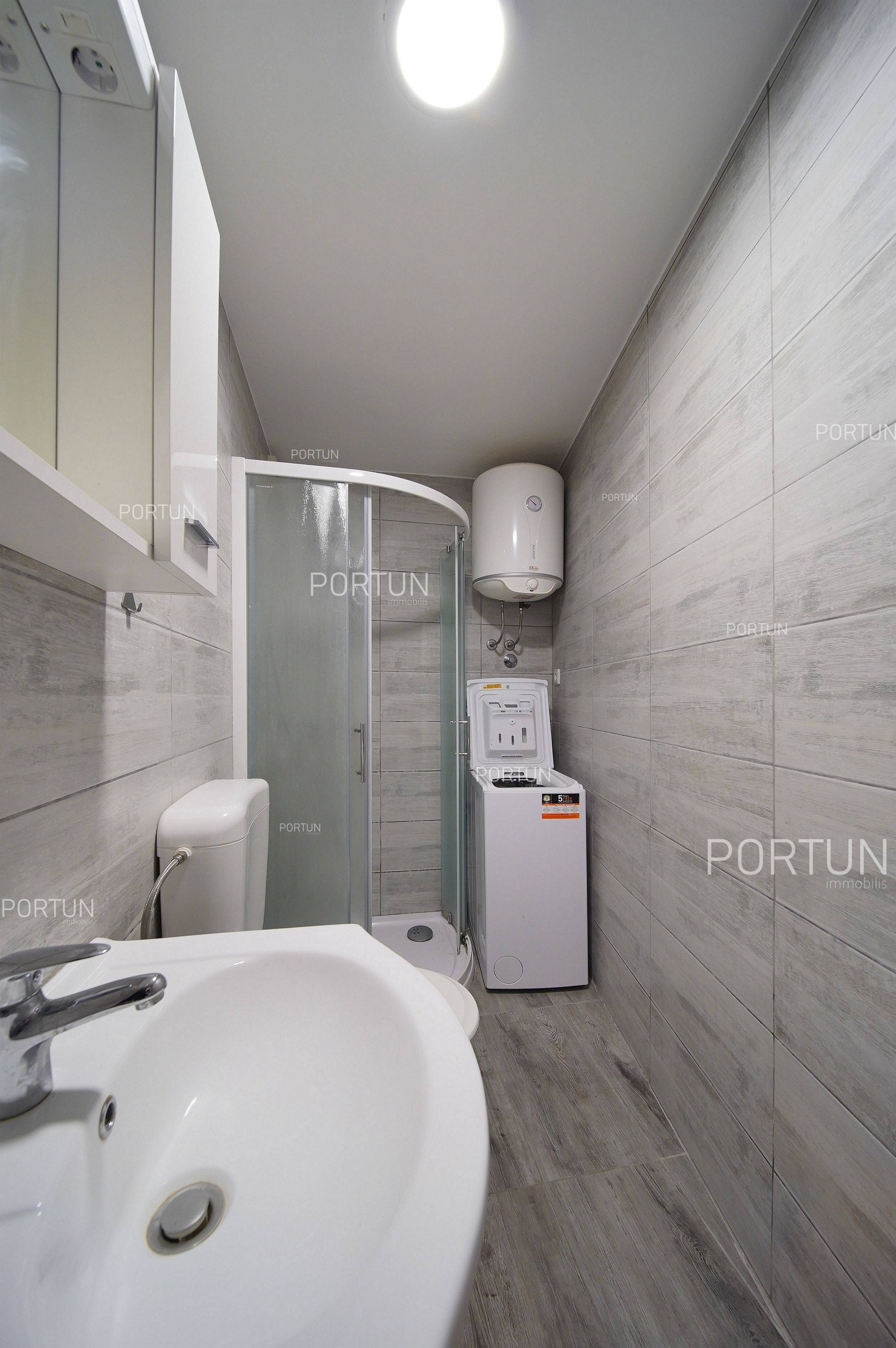 Квартира на продаж у Ровінь - 10630 - 03