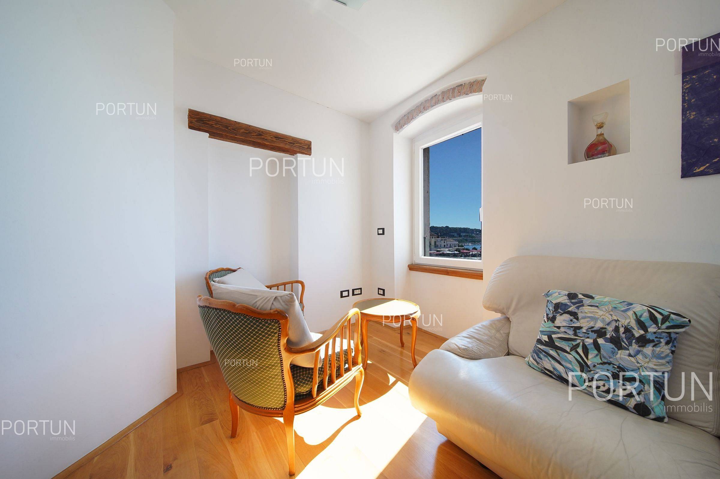 Wohnung zum Verkauf in Rovinj - 10744 - 03