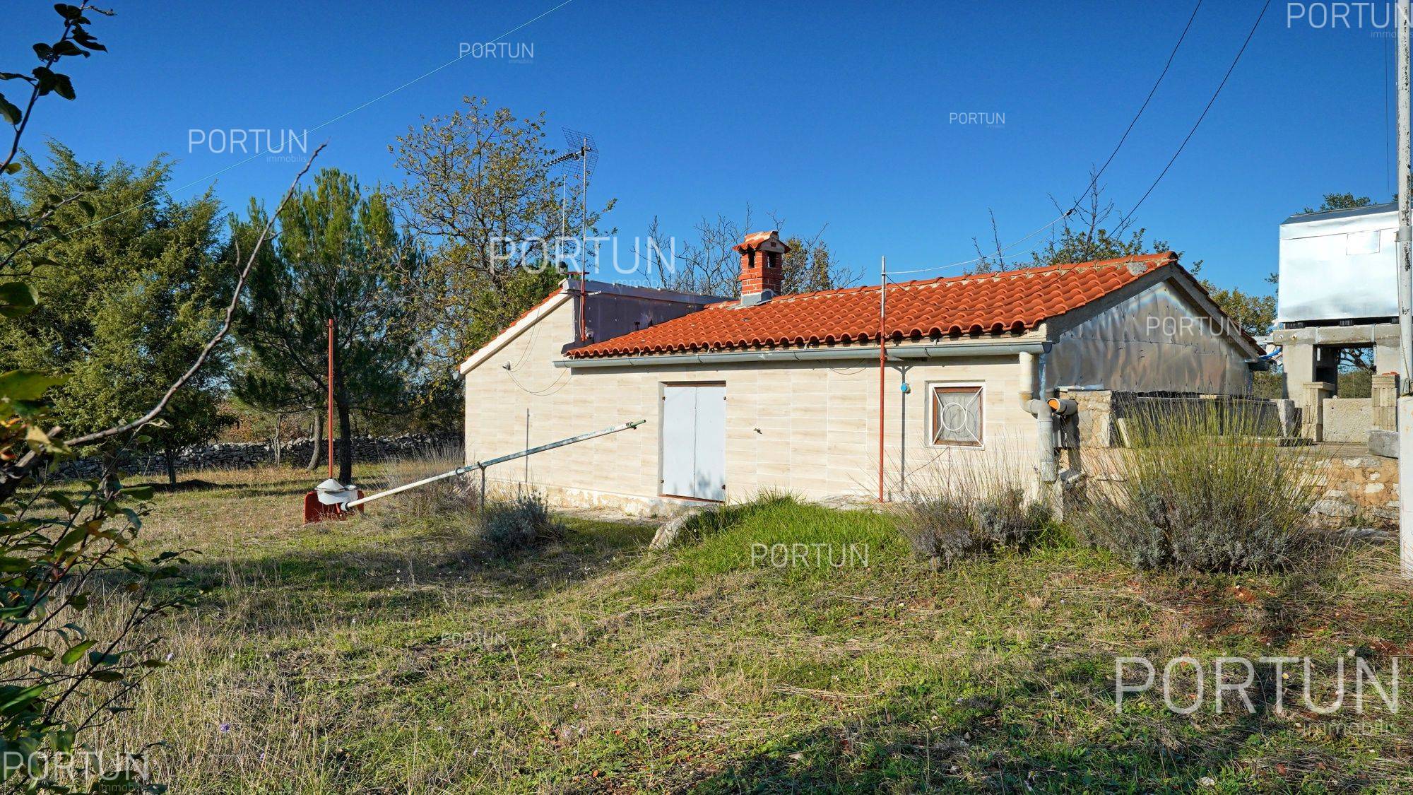 Kuća za prodaju-637120897328470030