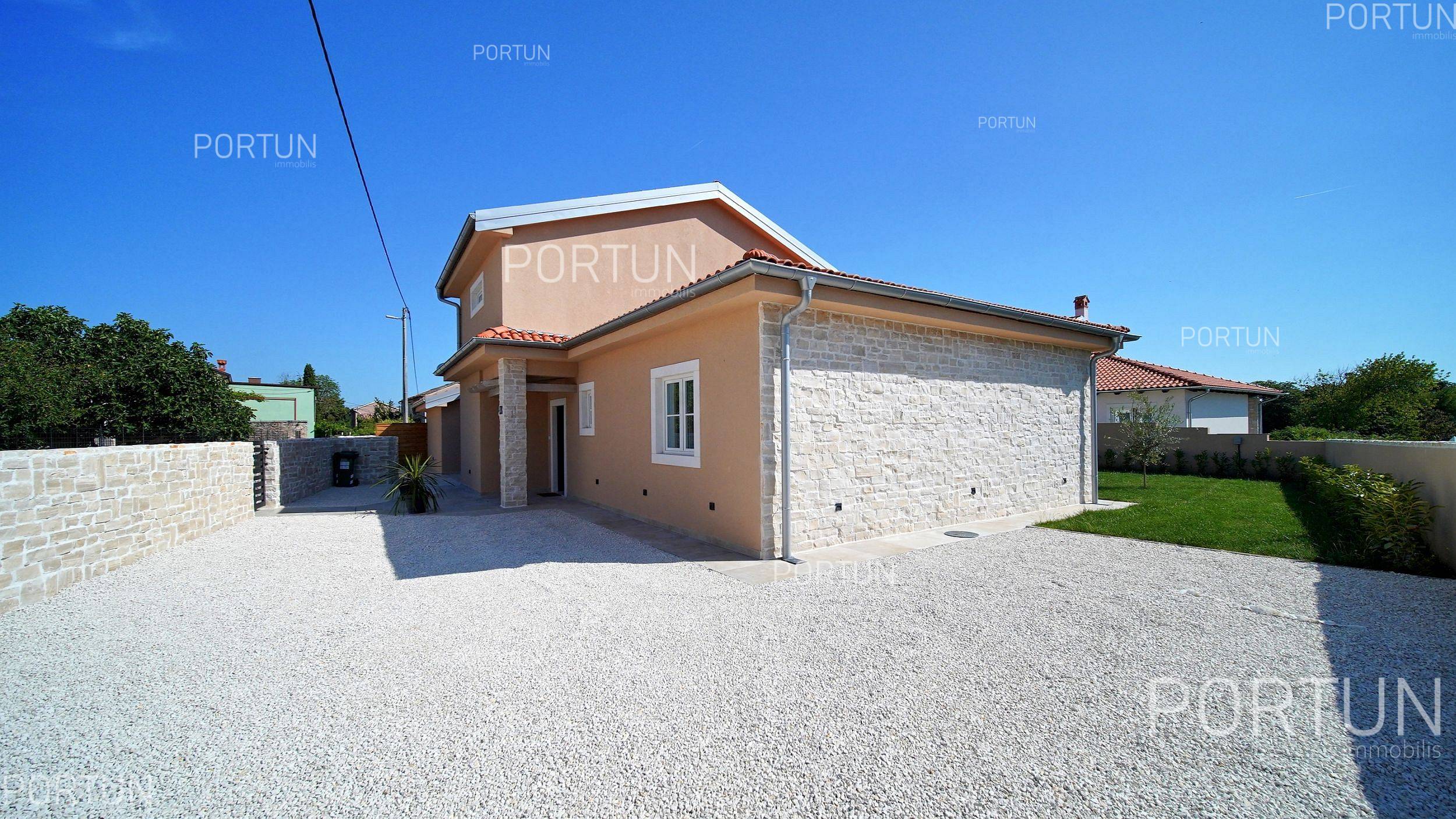 Haus zum Verkauf in  Rovinj - 20676 - 10