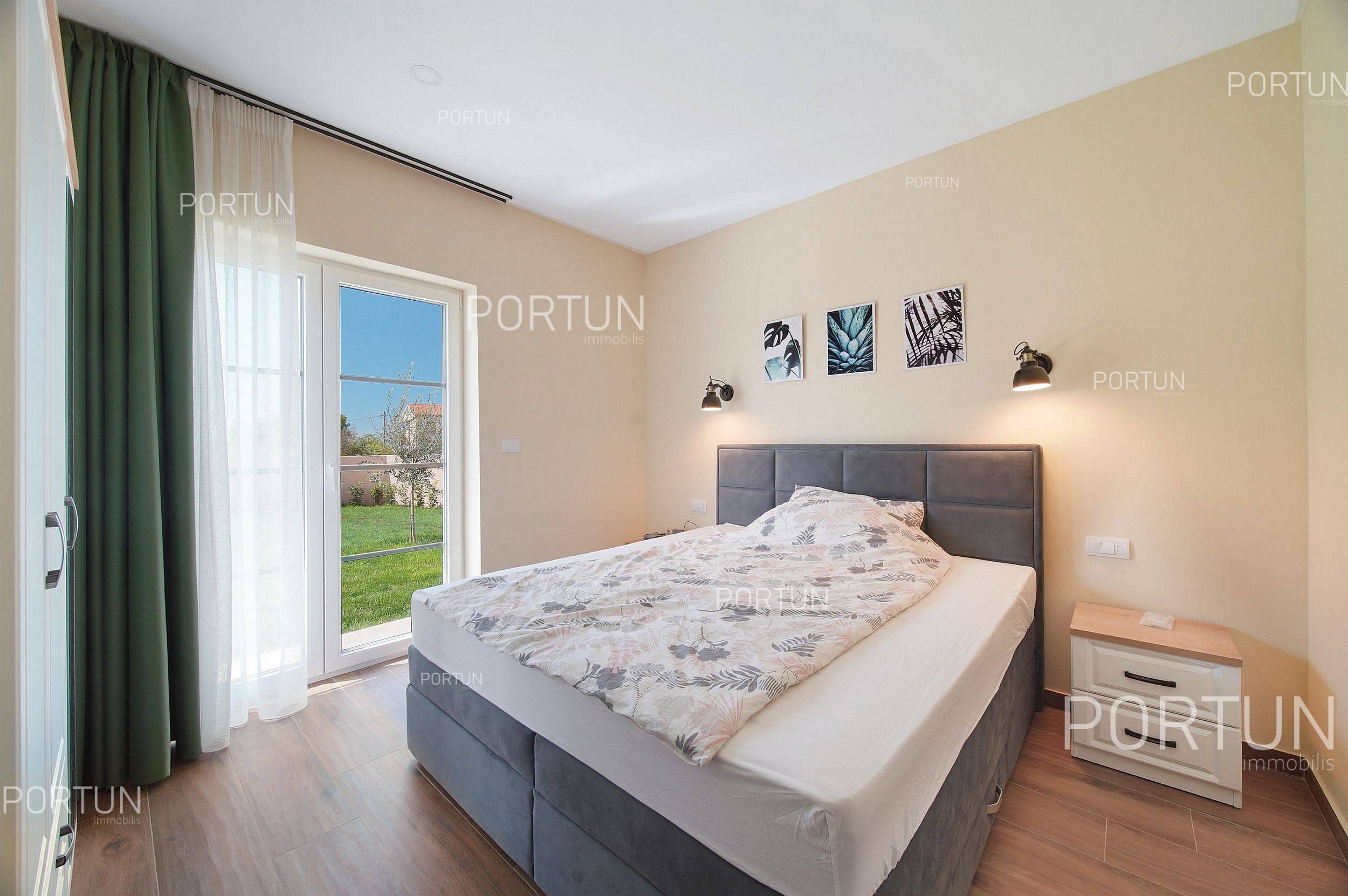 Haus zum Verkauf in  Rovinj - 20676 - 08