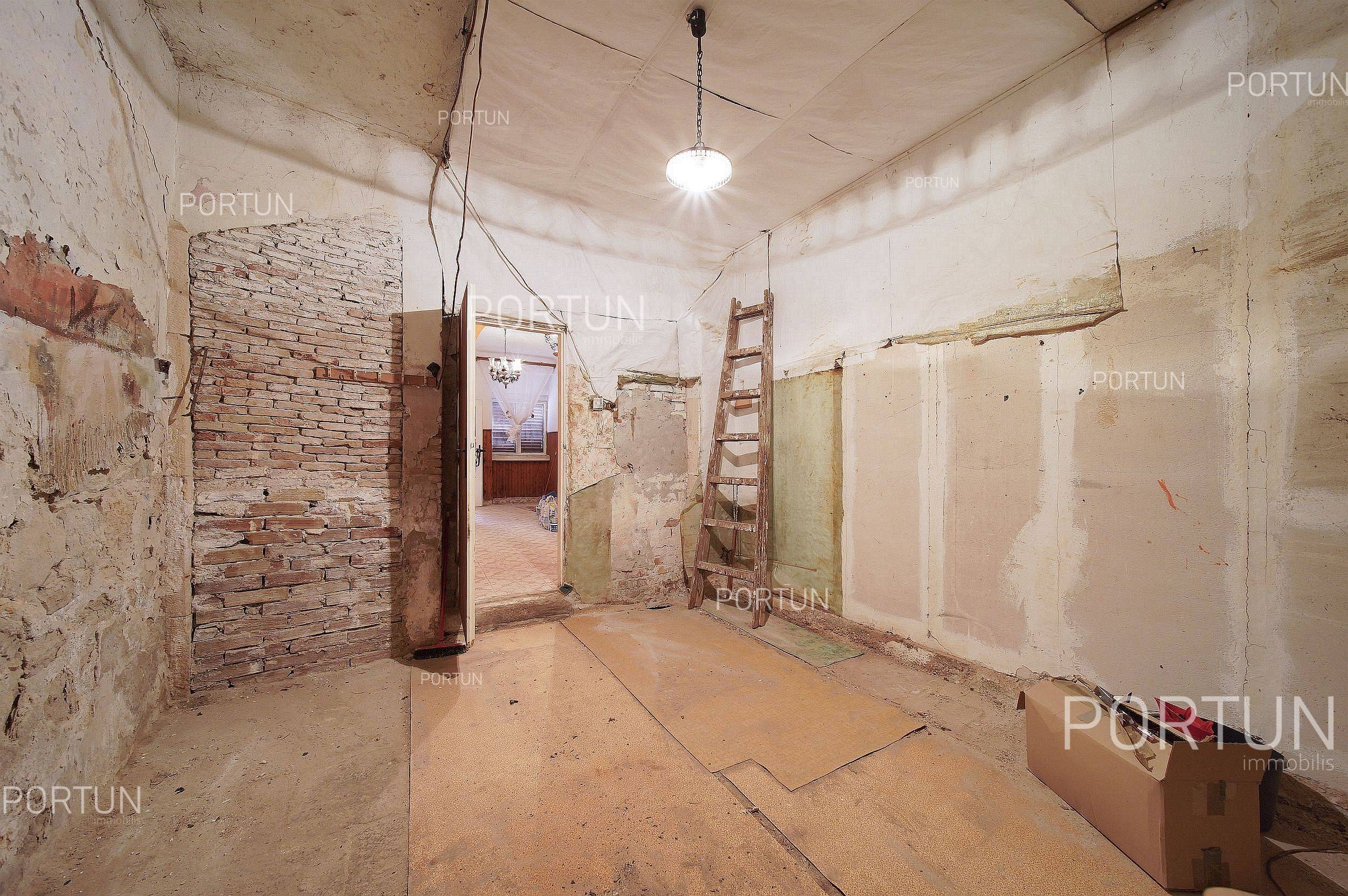 Haus zum Verkauf in Rovinj - 20688 - 04