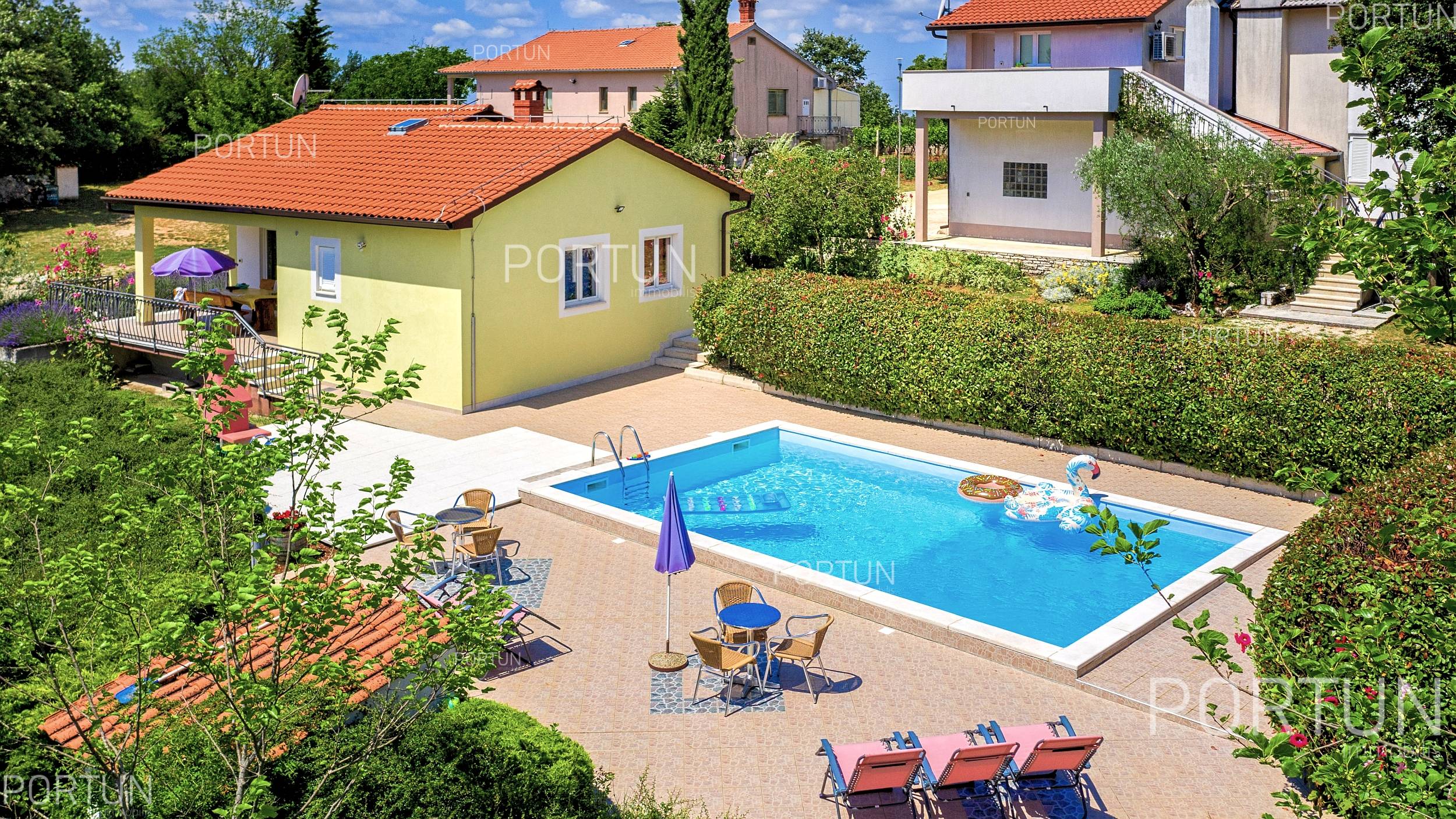 House for Sale in Žminj - 20690 - 04