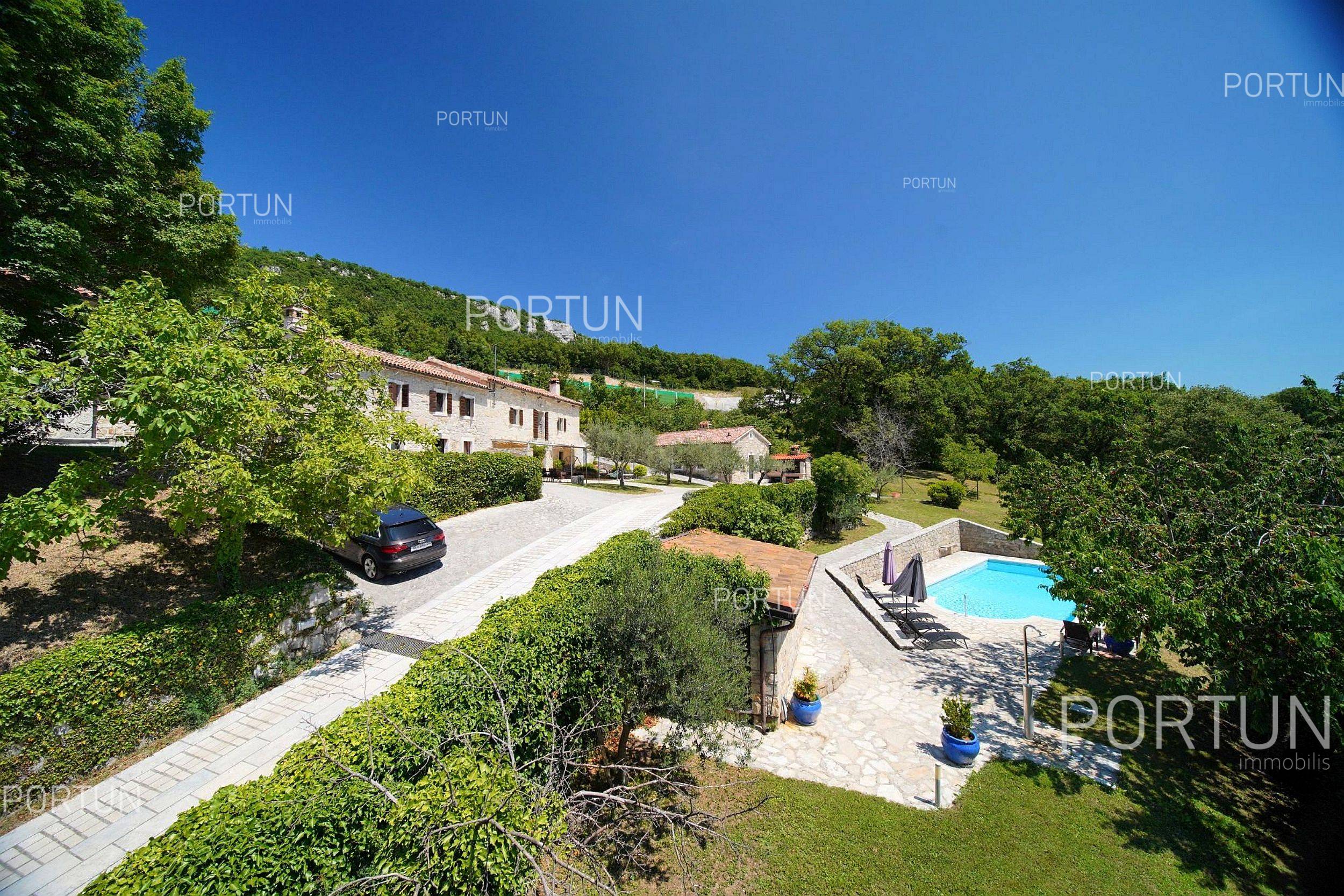 Casa in vendita a Pinguente - 20699 - 03