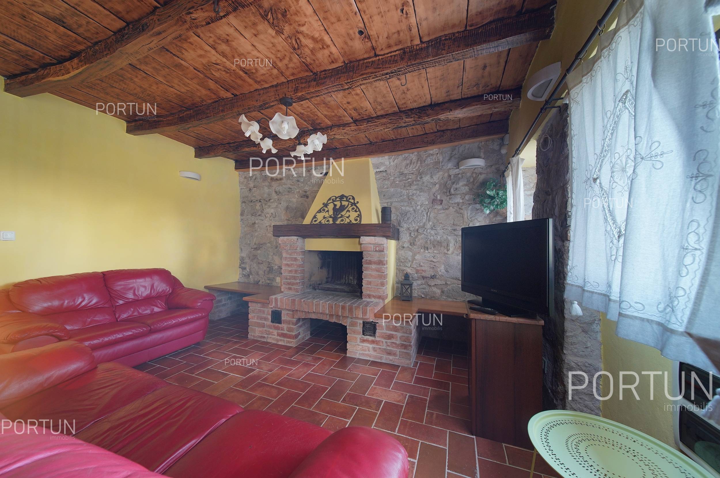 Casa in vendita a Pinguente - 20699 - 06