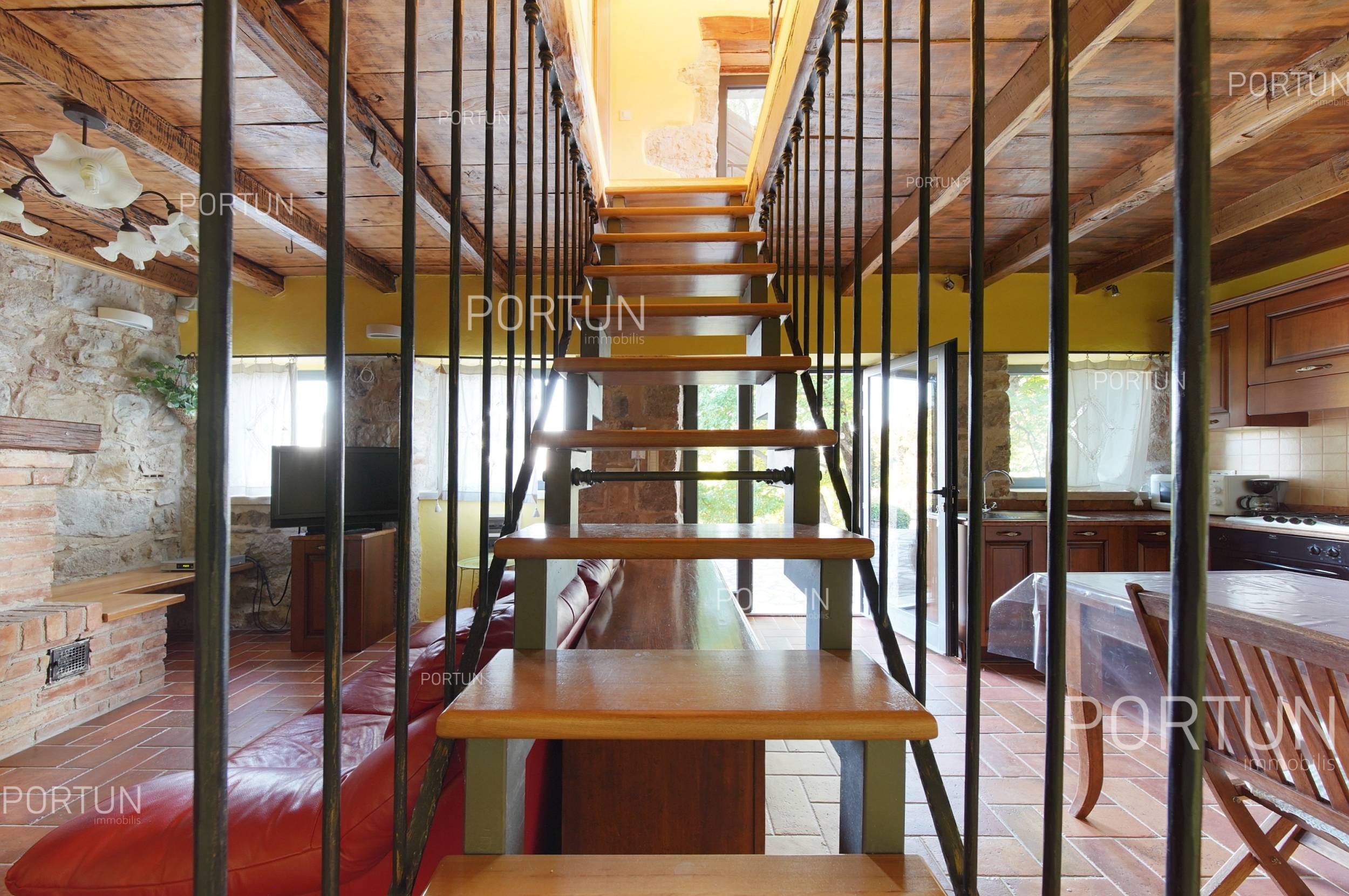 Casa in vendita a Pinguente - 20699 - 07