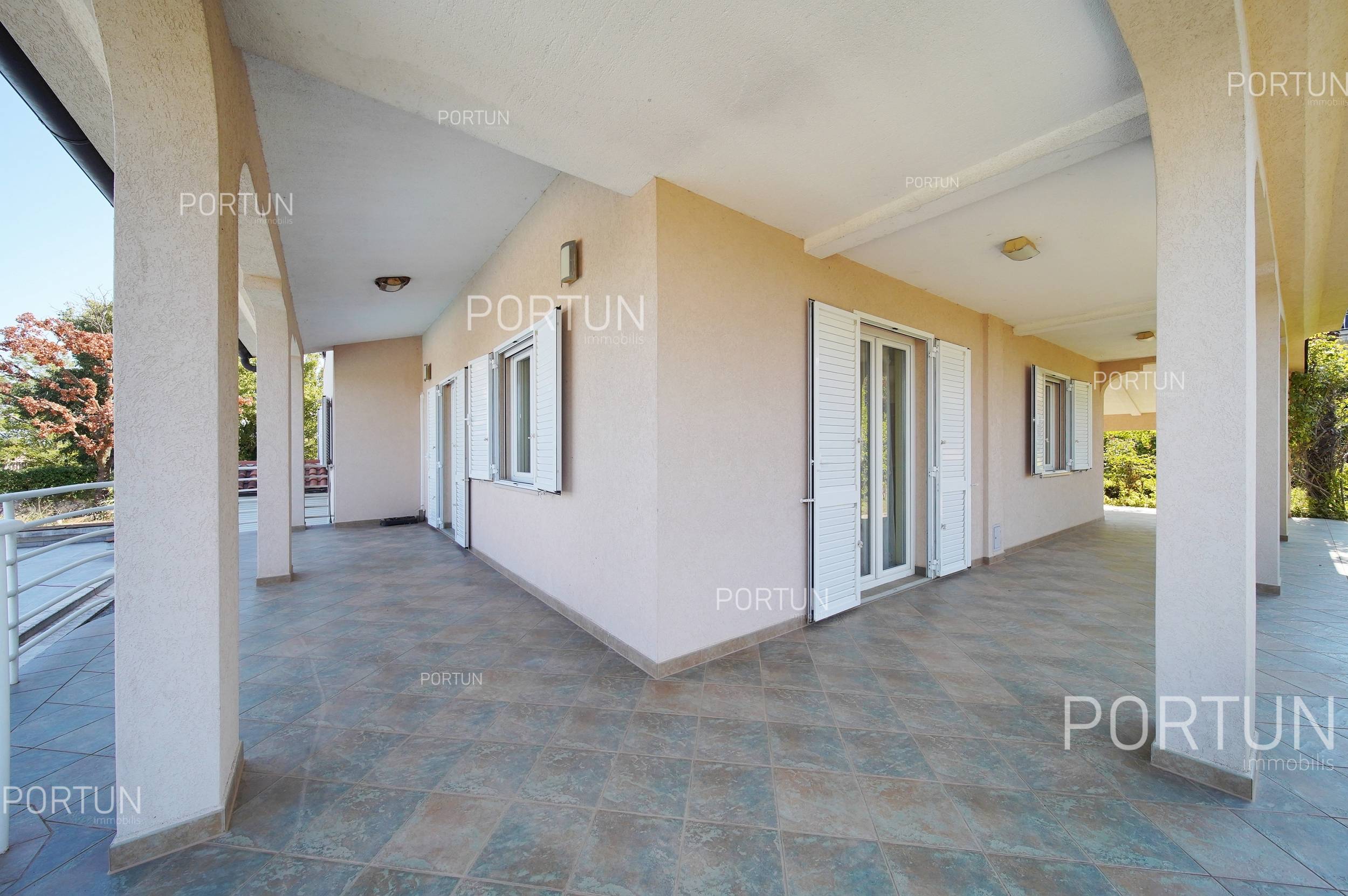 Casa in vendita a Rovigno - 20708 - 09