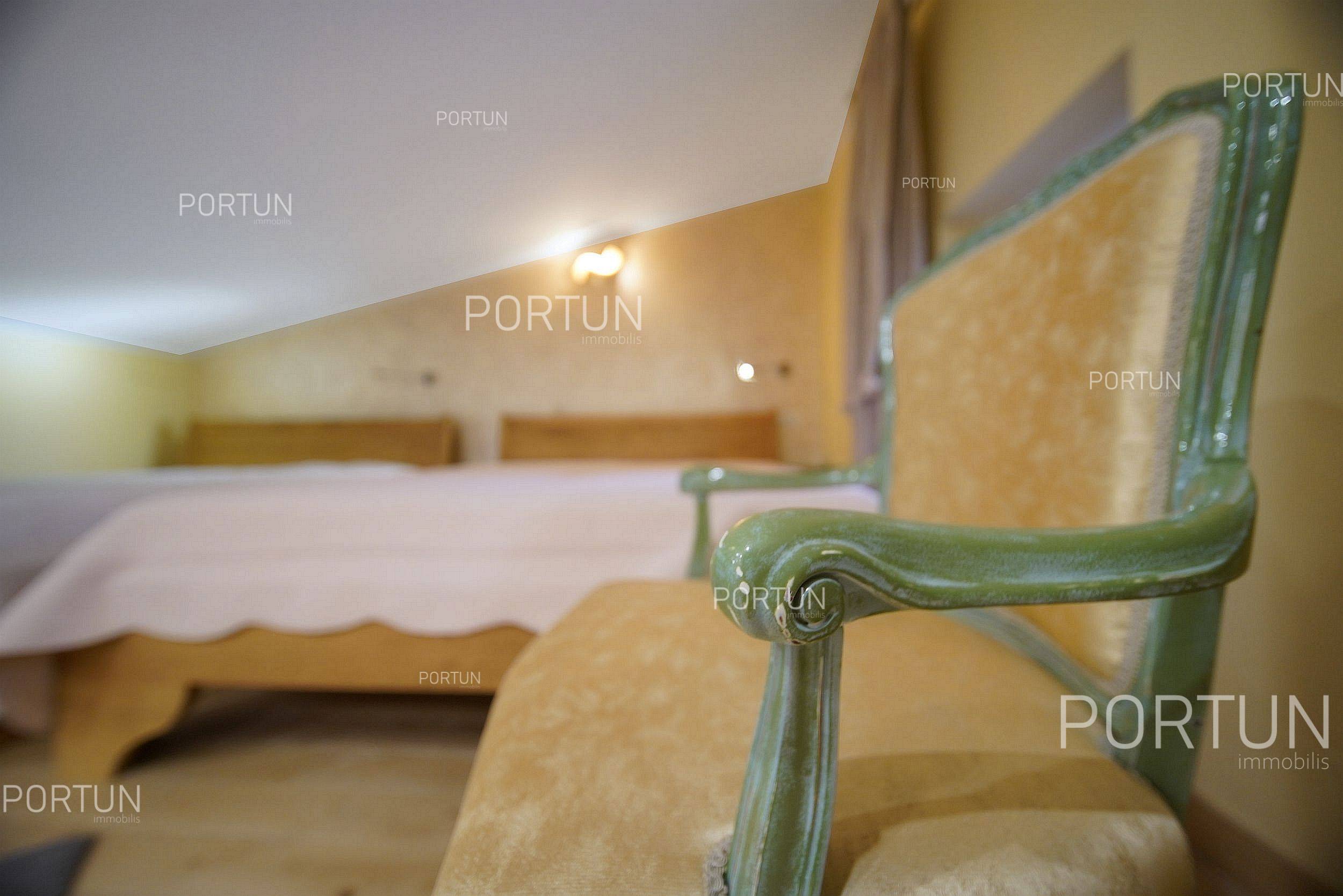 Будинок на продаж у Ровінь - 20732 - 04