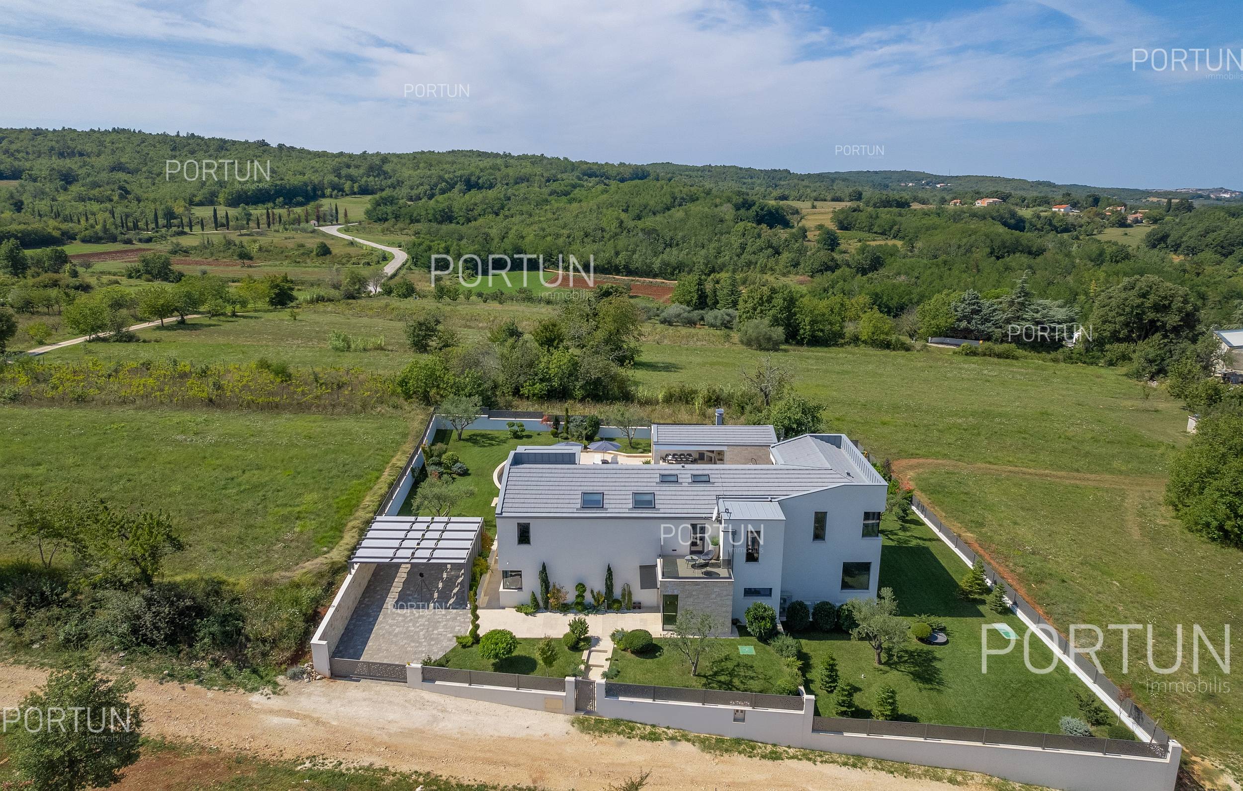 Kuća na prodaju Motovun - 20734 - 05