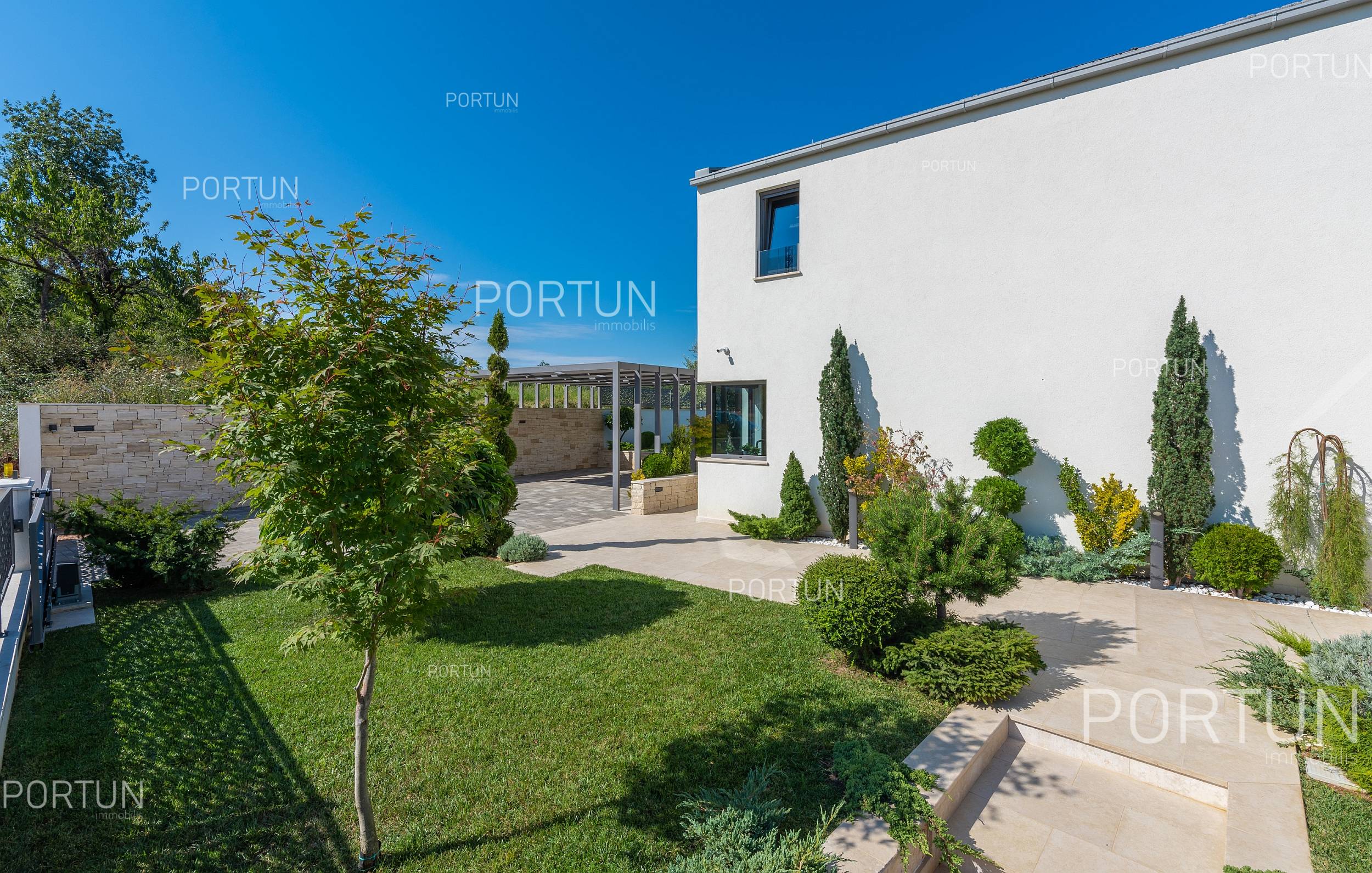 Kuća na prodaju Motovun - 20734 - 10