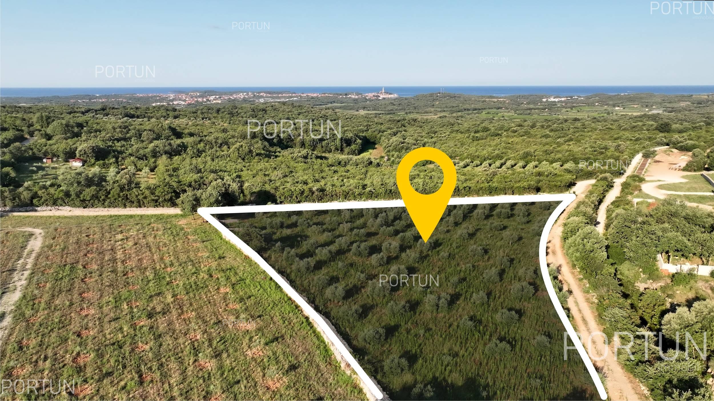 Grundstück zum Verkauf in Rovinj - 40430 - 03