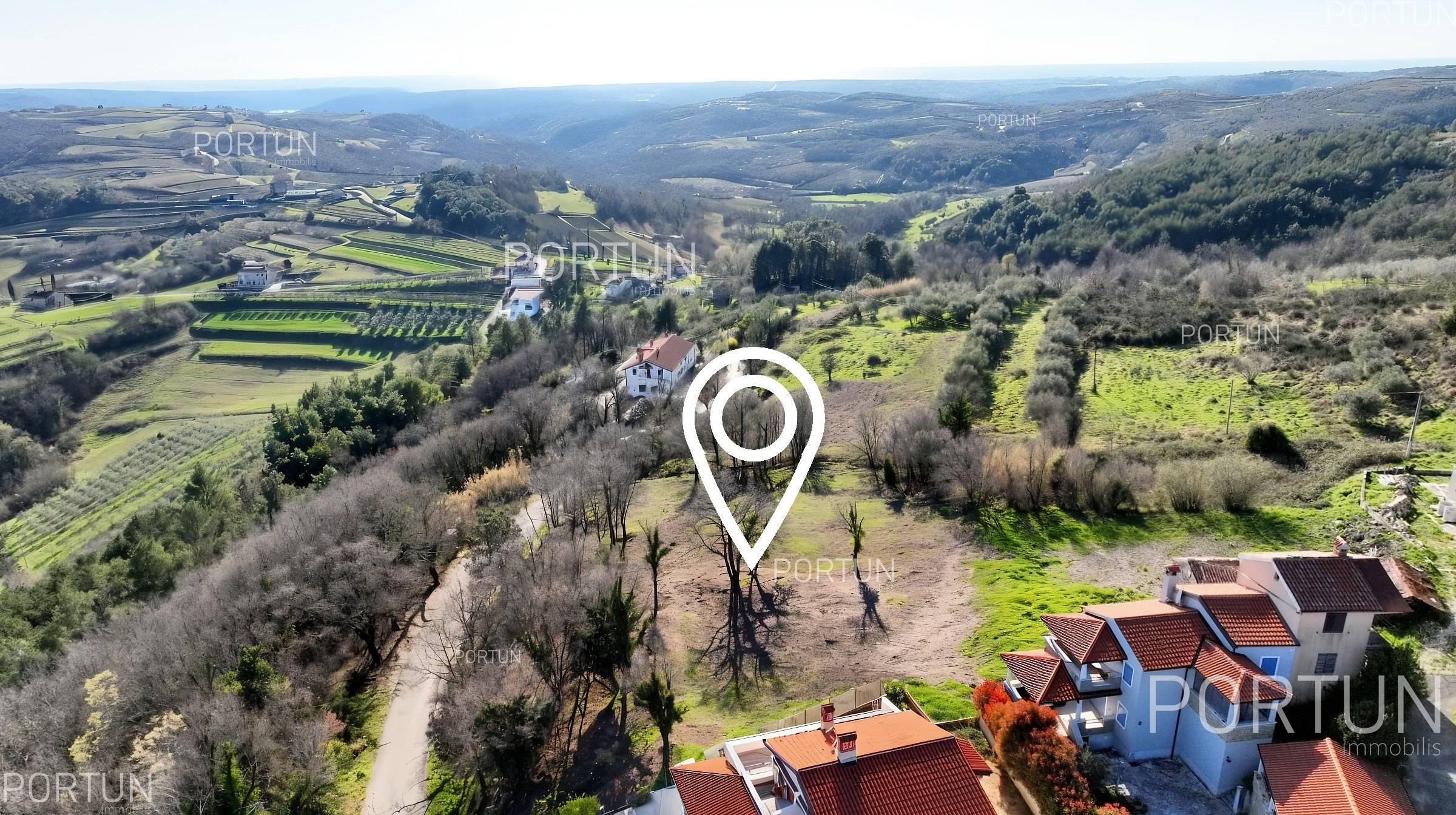Grundstück zum Verkauf in Grožnjan - 40441 - 06