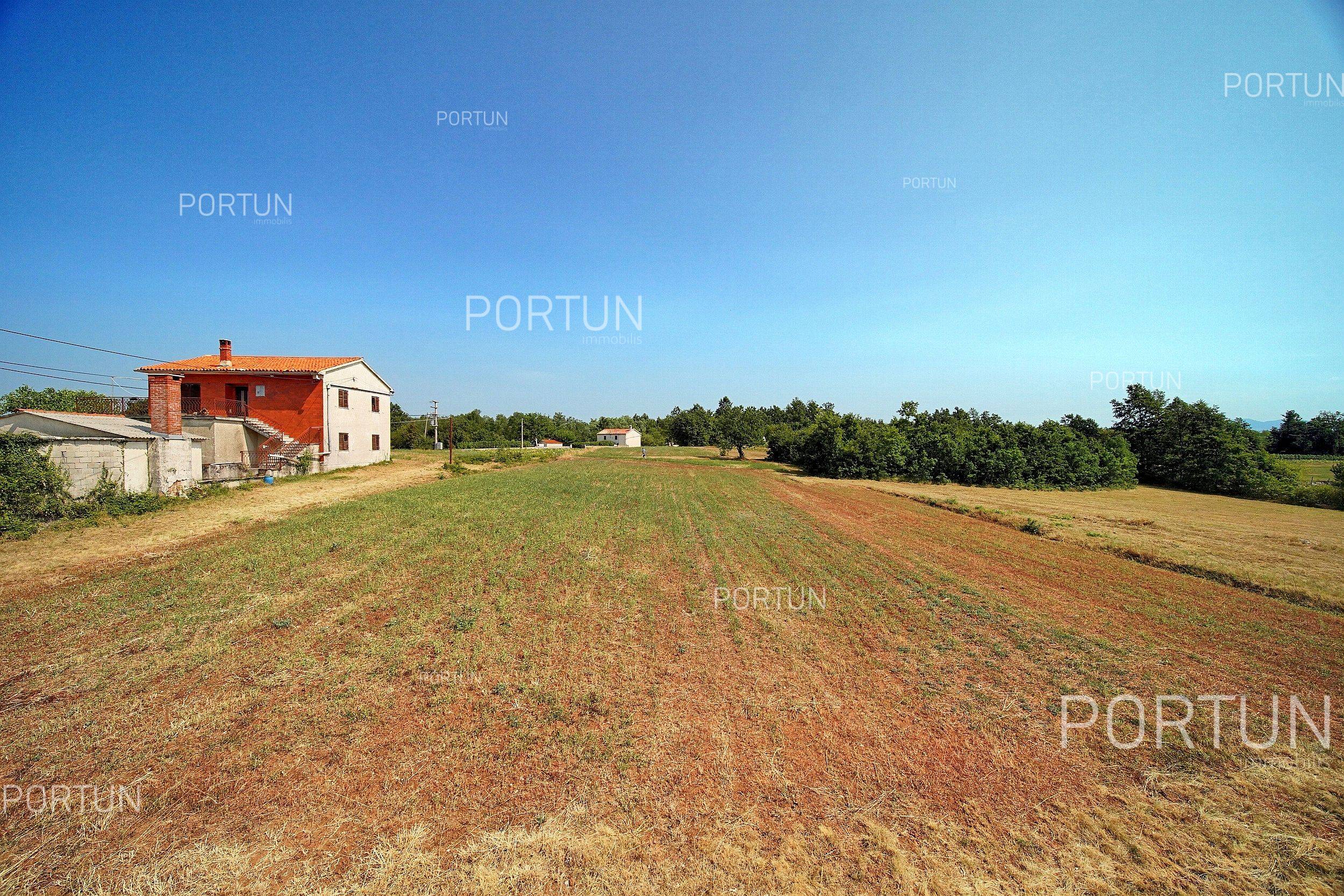 Grundstück zum Verkauf in Žminj - 40478 - 05