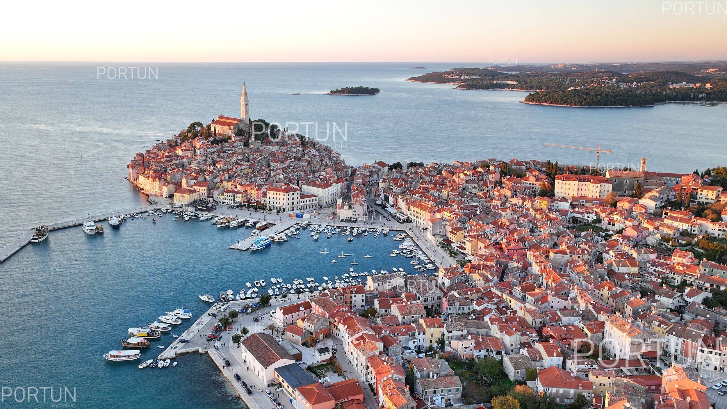 Zemljište na prodaju Rovinj - 40504 - 03