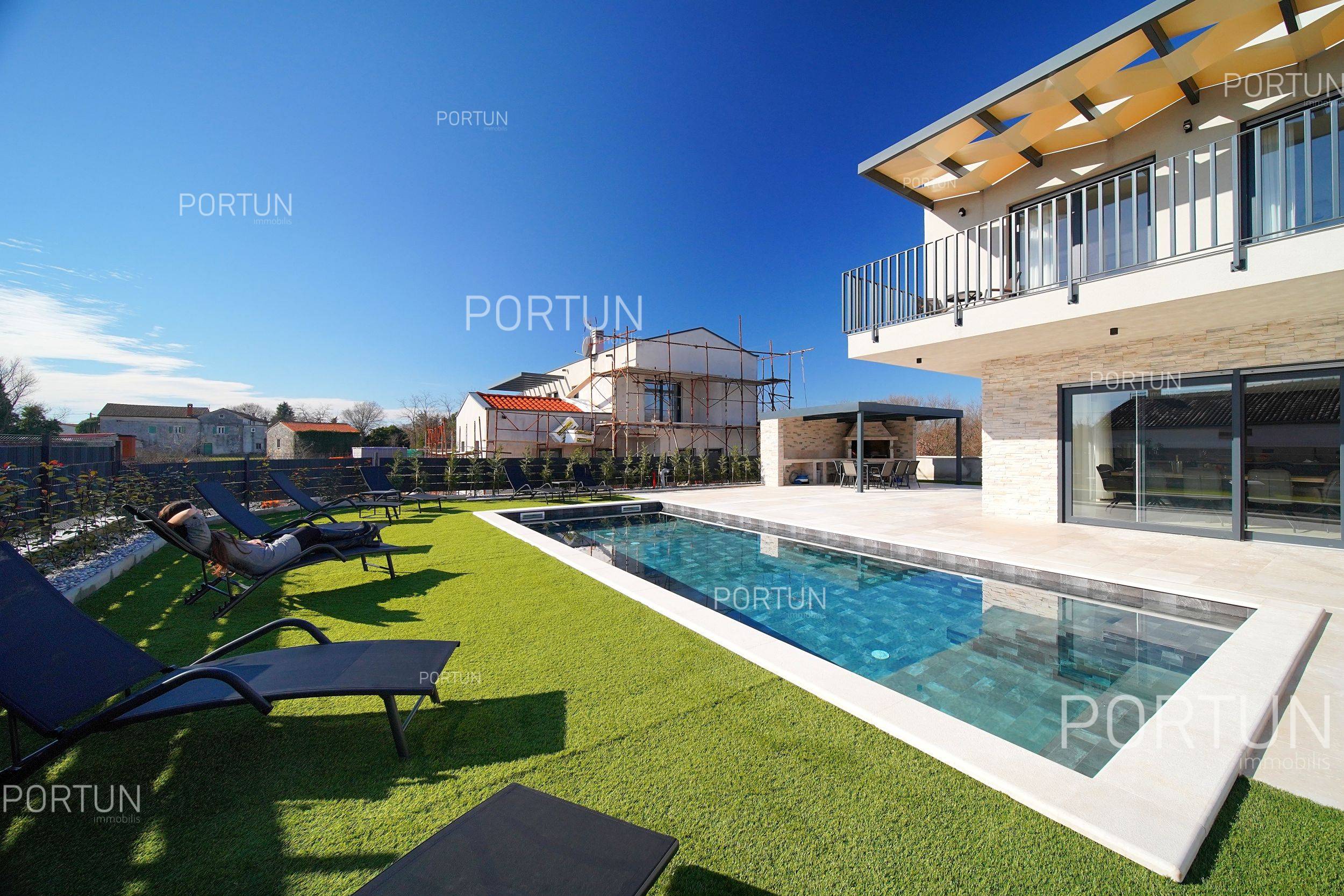 Haus zum Verkauf in  Sveti Lovreč - 20828 - 04