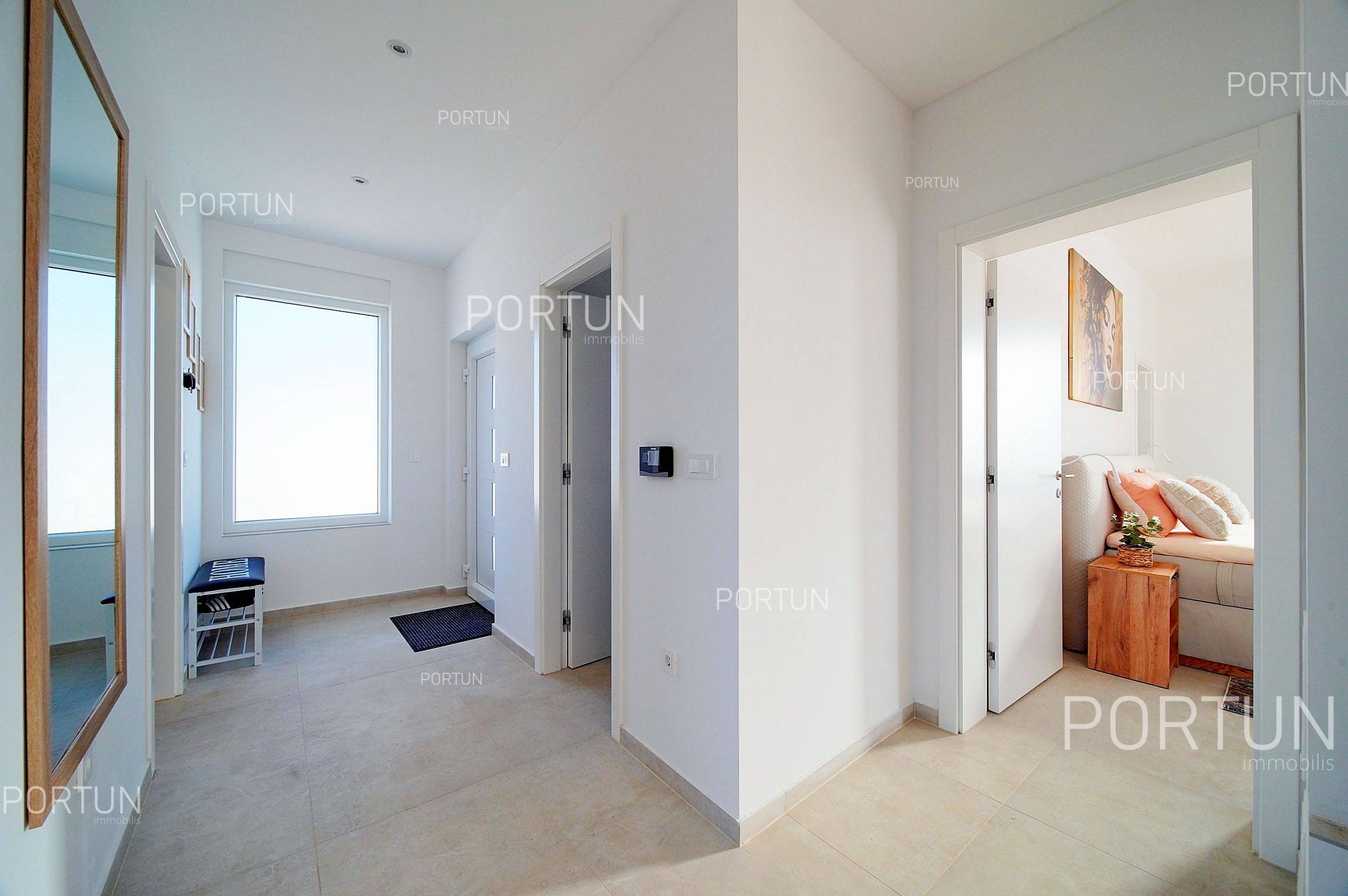 Haus zum Verkauf in  Sveti Lovreč - 20828 - 09