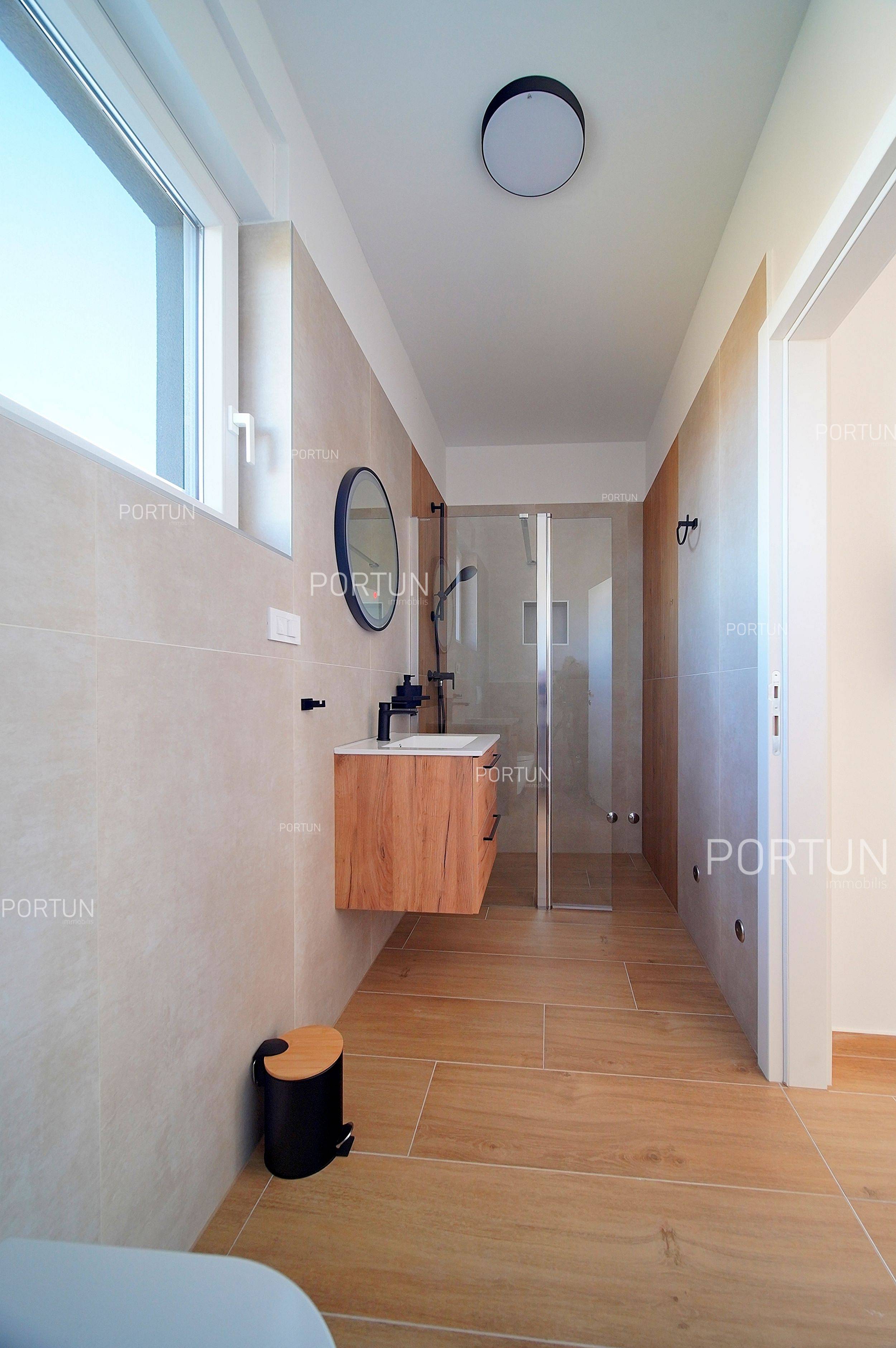 Haus zum Verkauf in  Sveti Lovreč - 20828 - 15