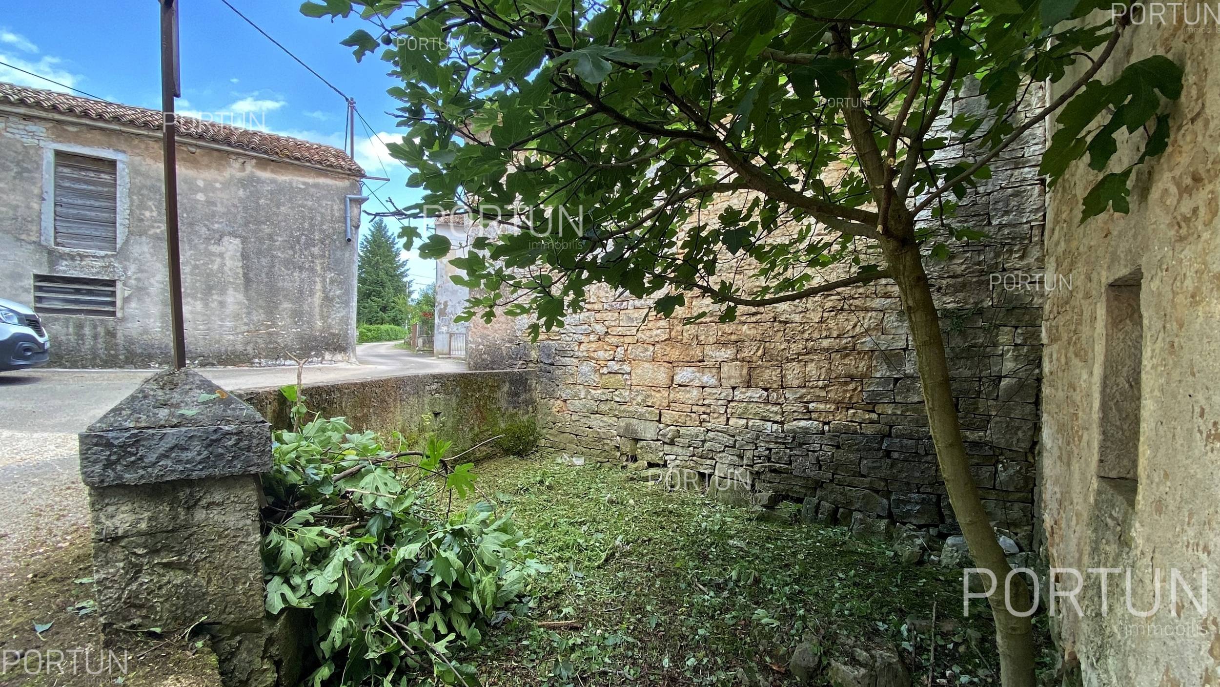 House for Sale in Pazin - 20824 - 03