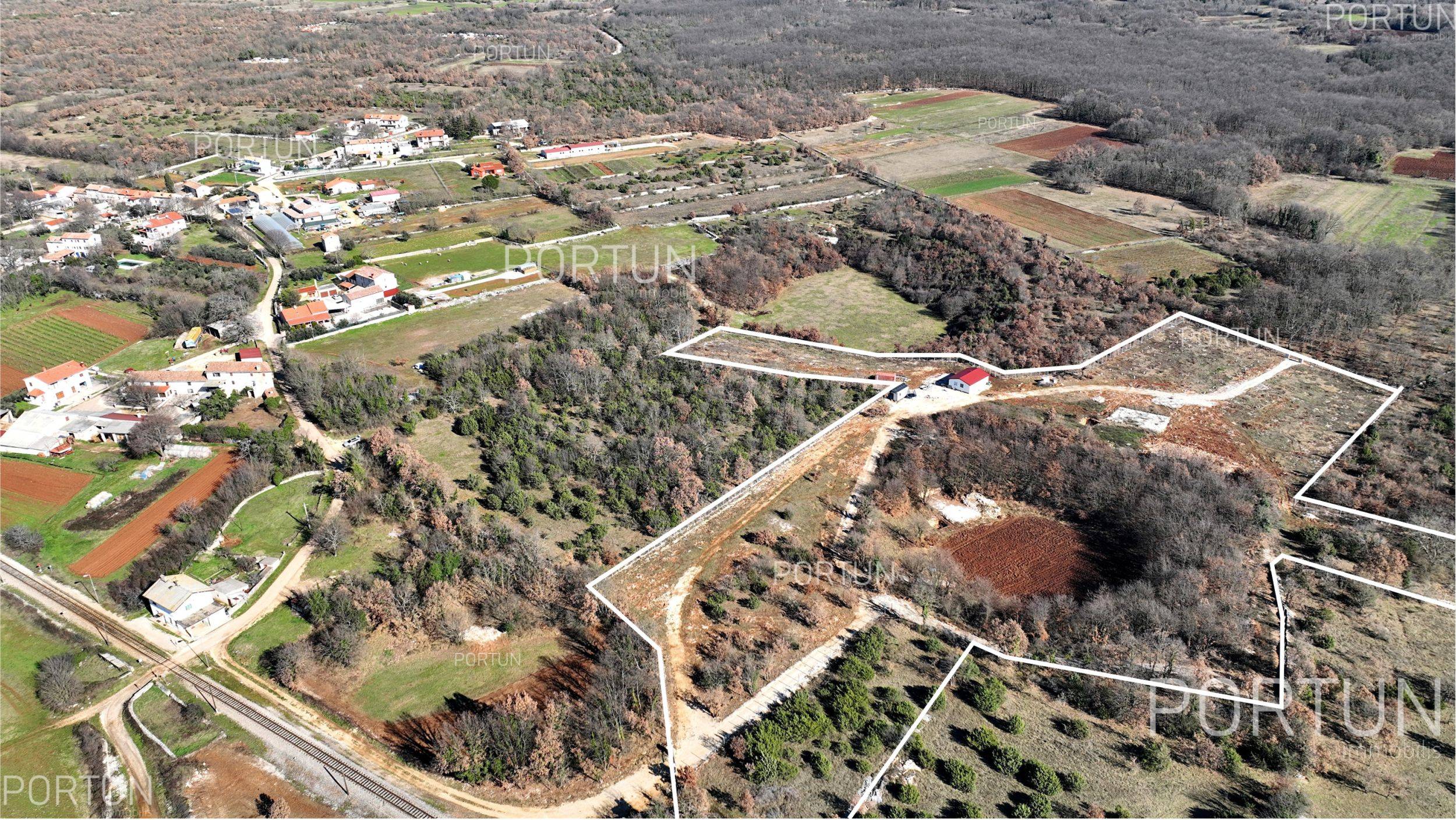 Plot of land for Sale in Svetvinčenat - 40548 - 04