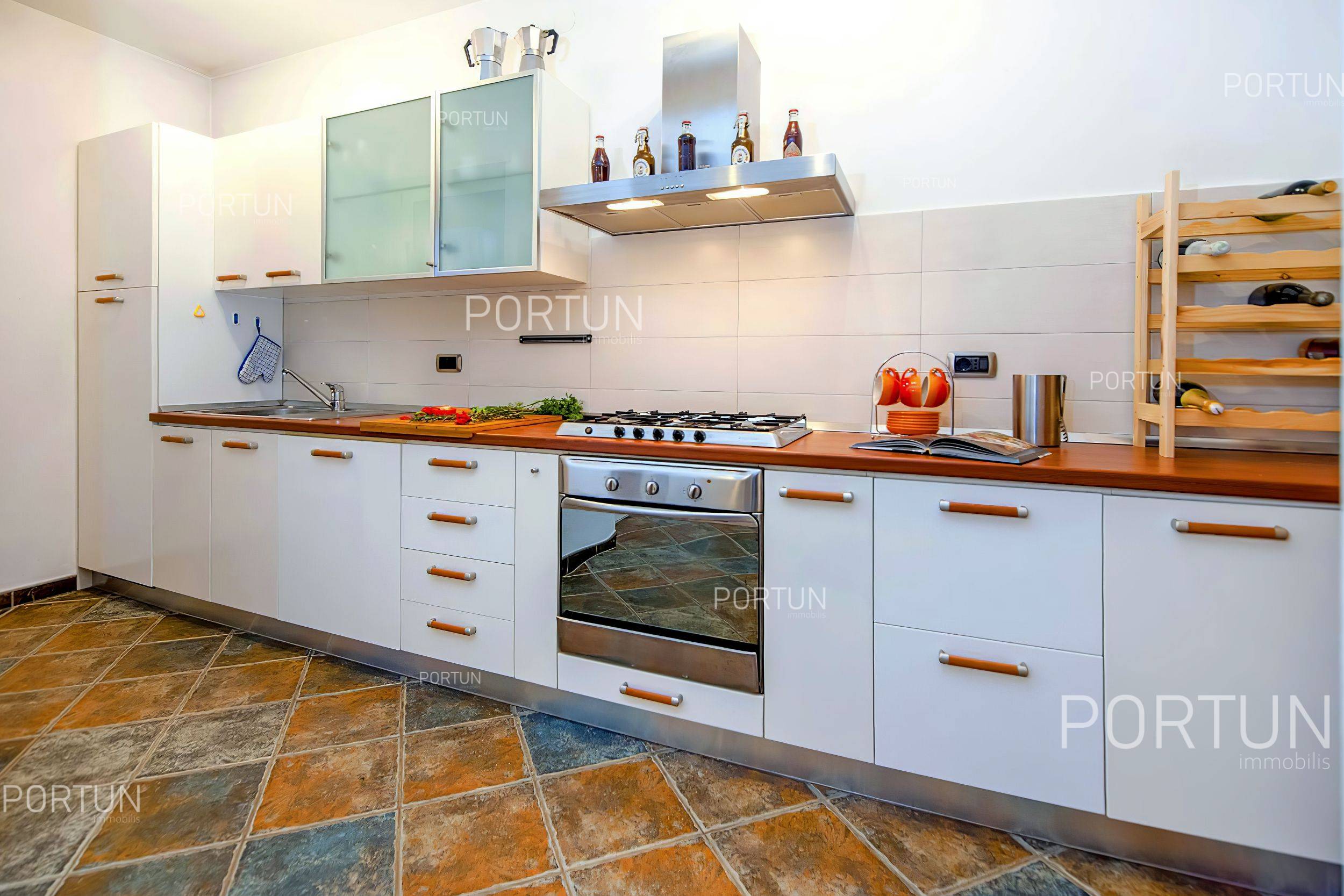 House for Sale in Rovinj - 20838 - 06