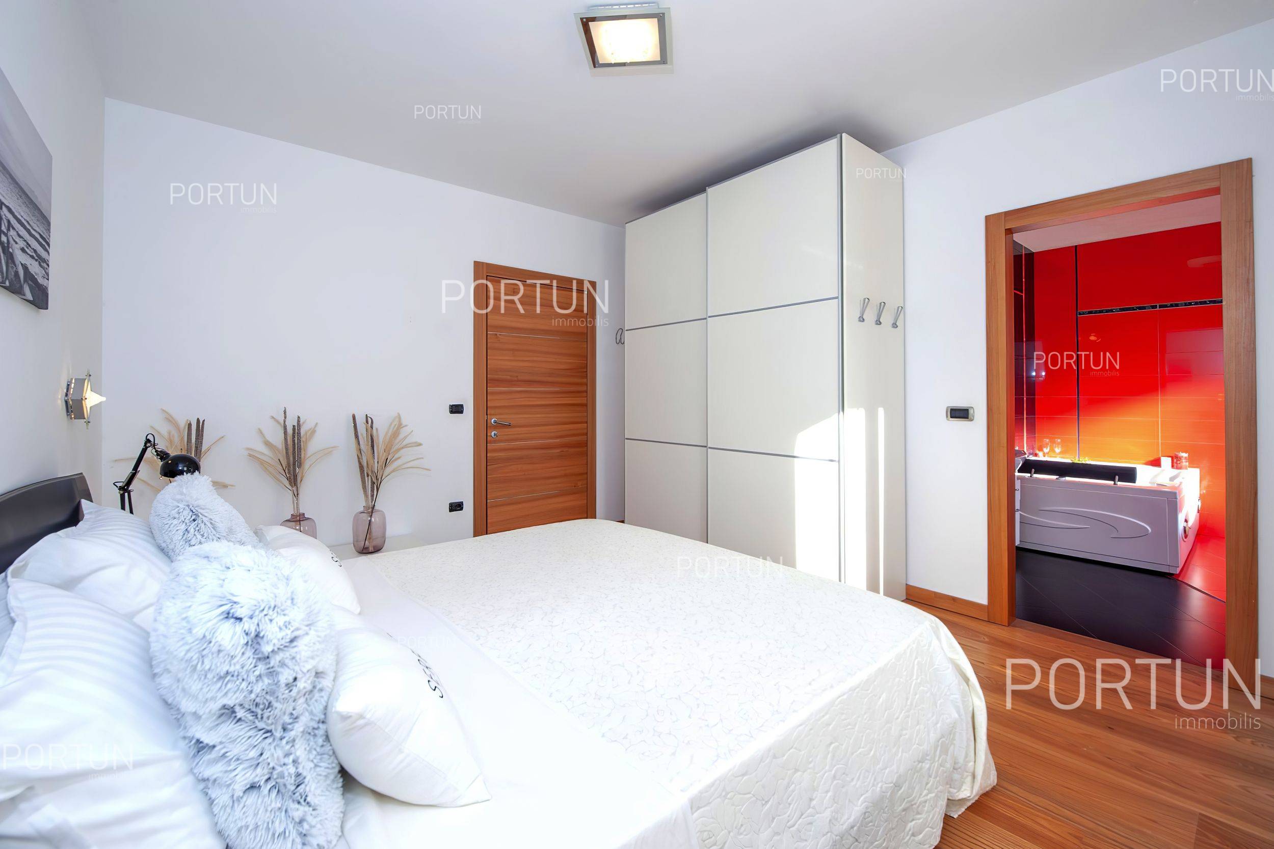 House for Sale in Rovinj - 20838 - 08