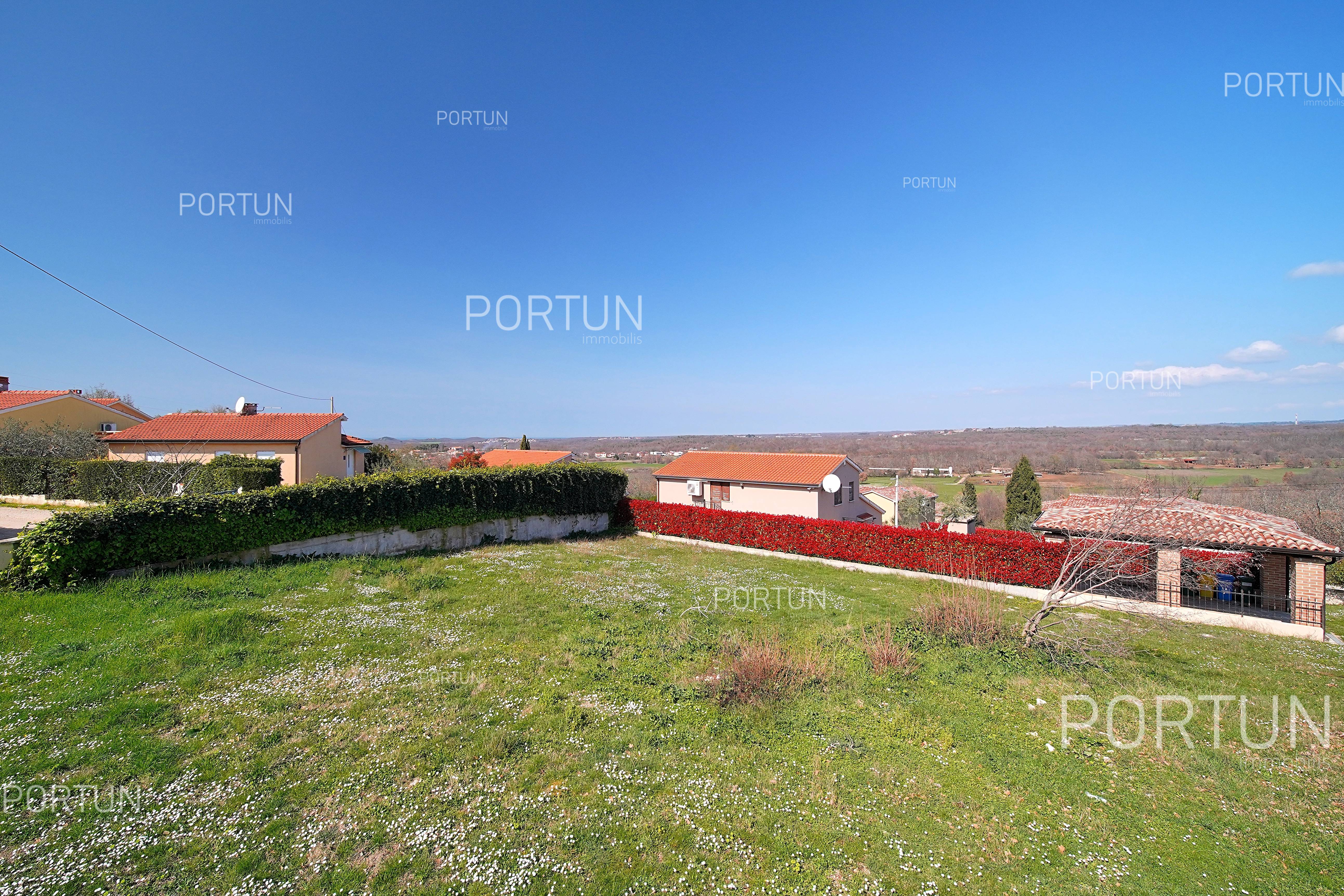 Zemljišče naprodaj v Poreč - 40552 - 03
