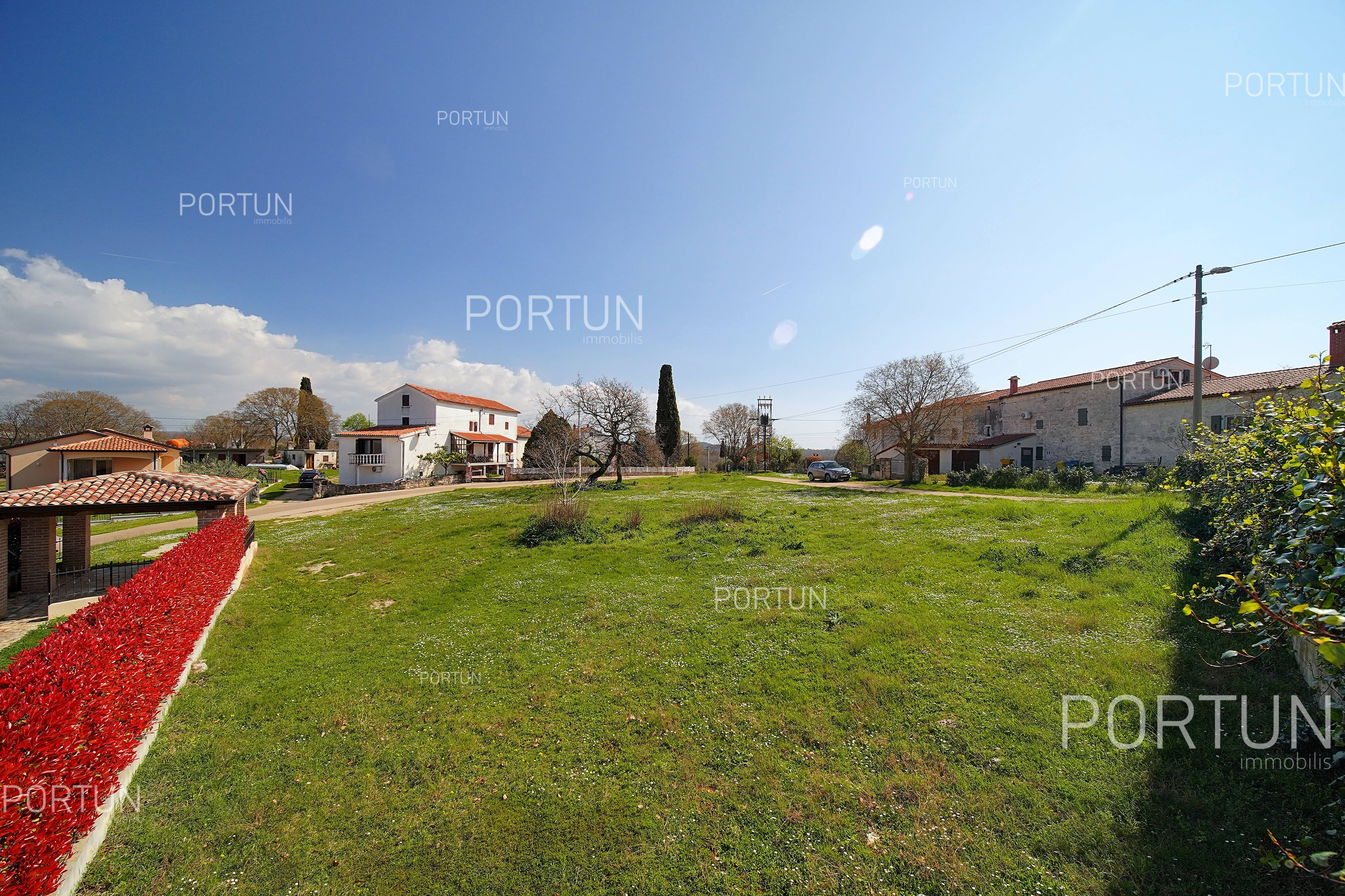 Zemljišče naprodaj v Poreč - 40552 - 05