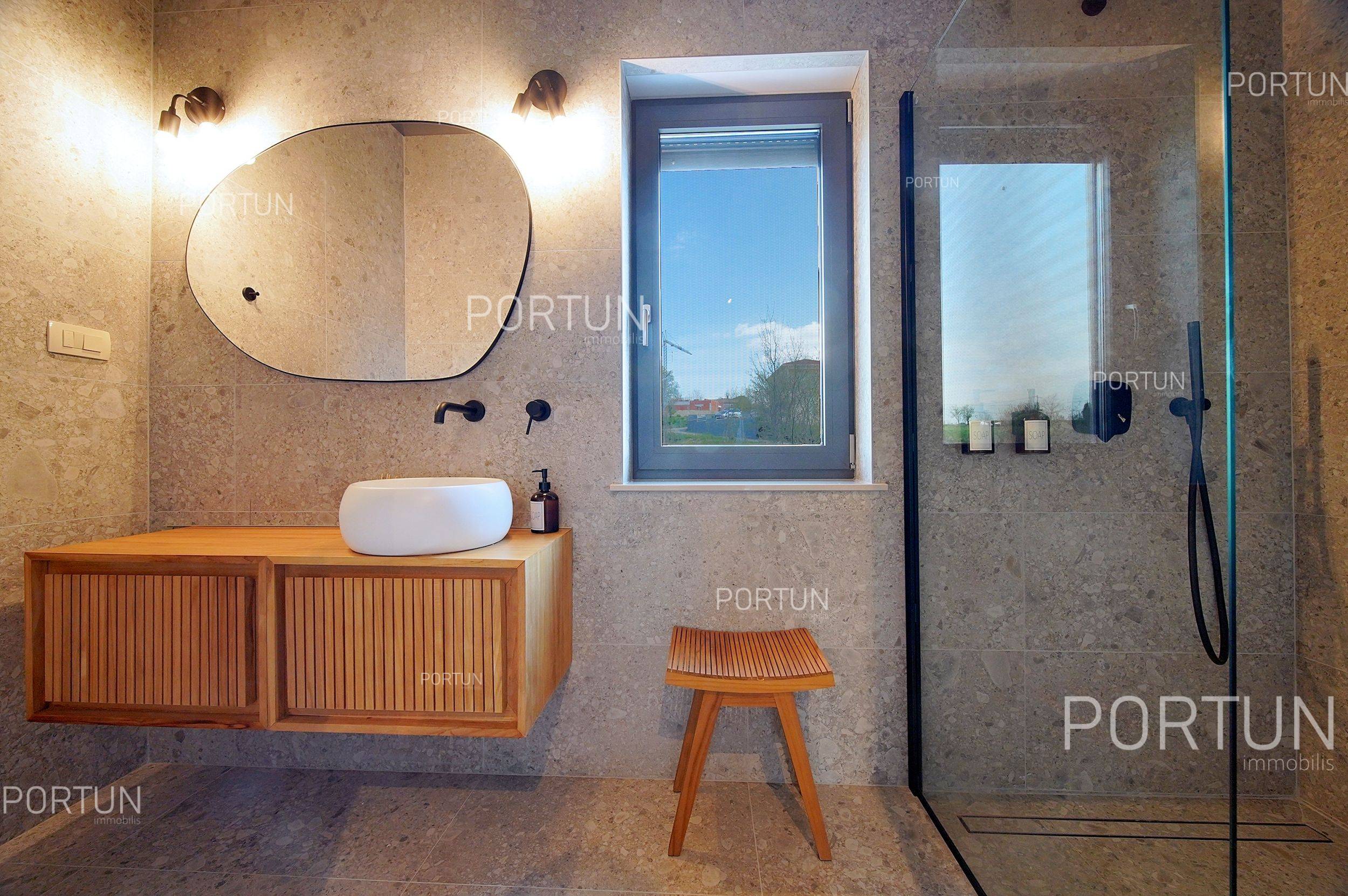 Kuća na prodaju Motovun - 20844 - 12