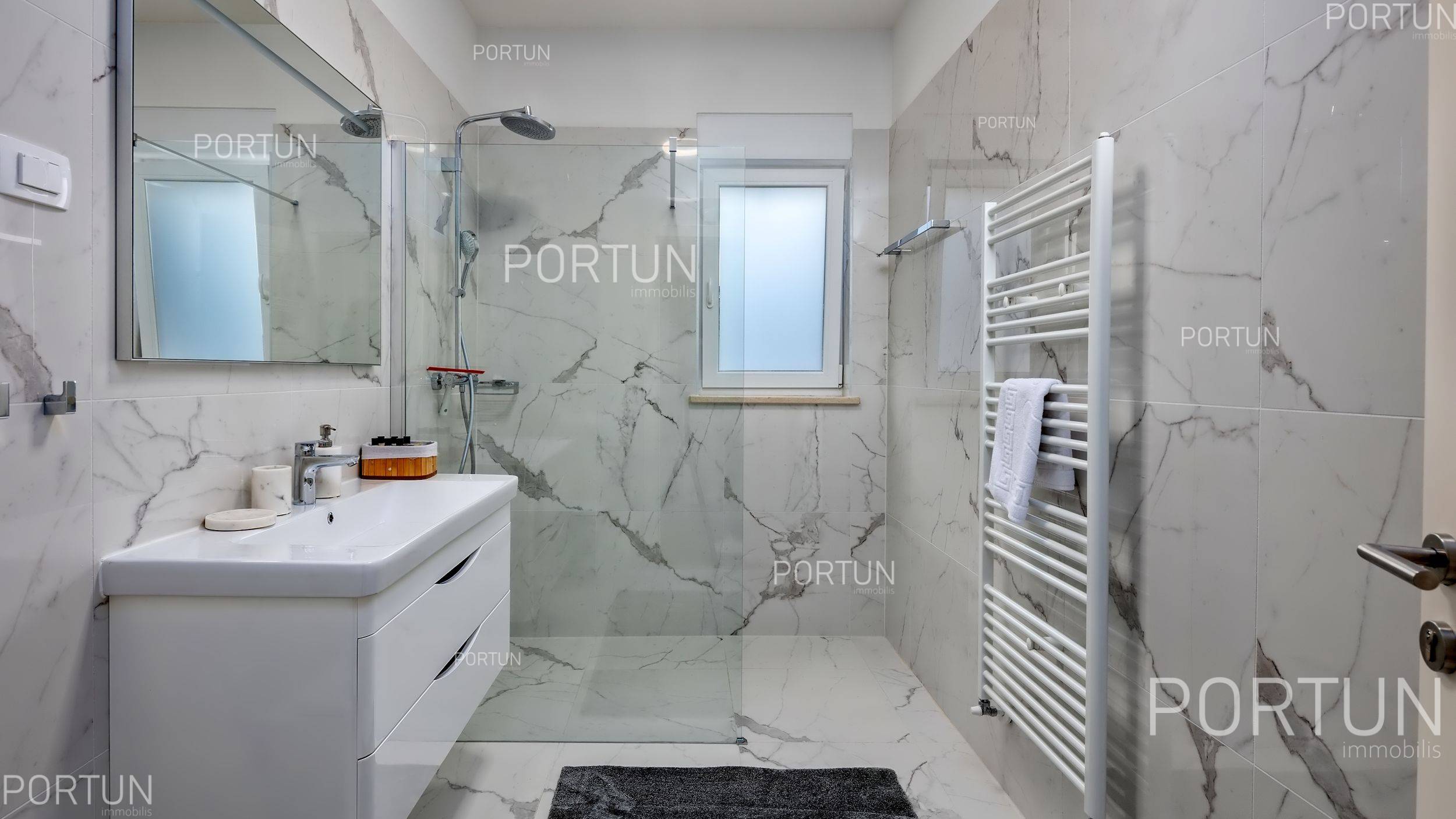 House for Sale in Poreč - 20865 - 05