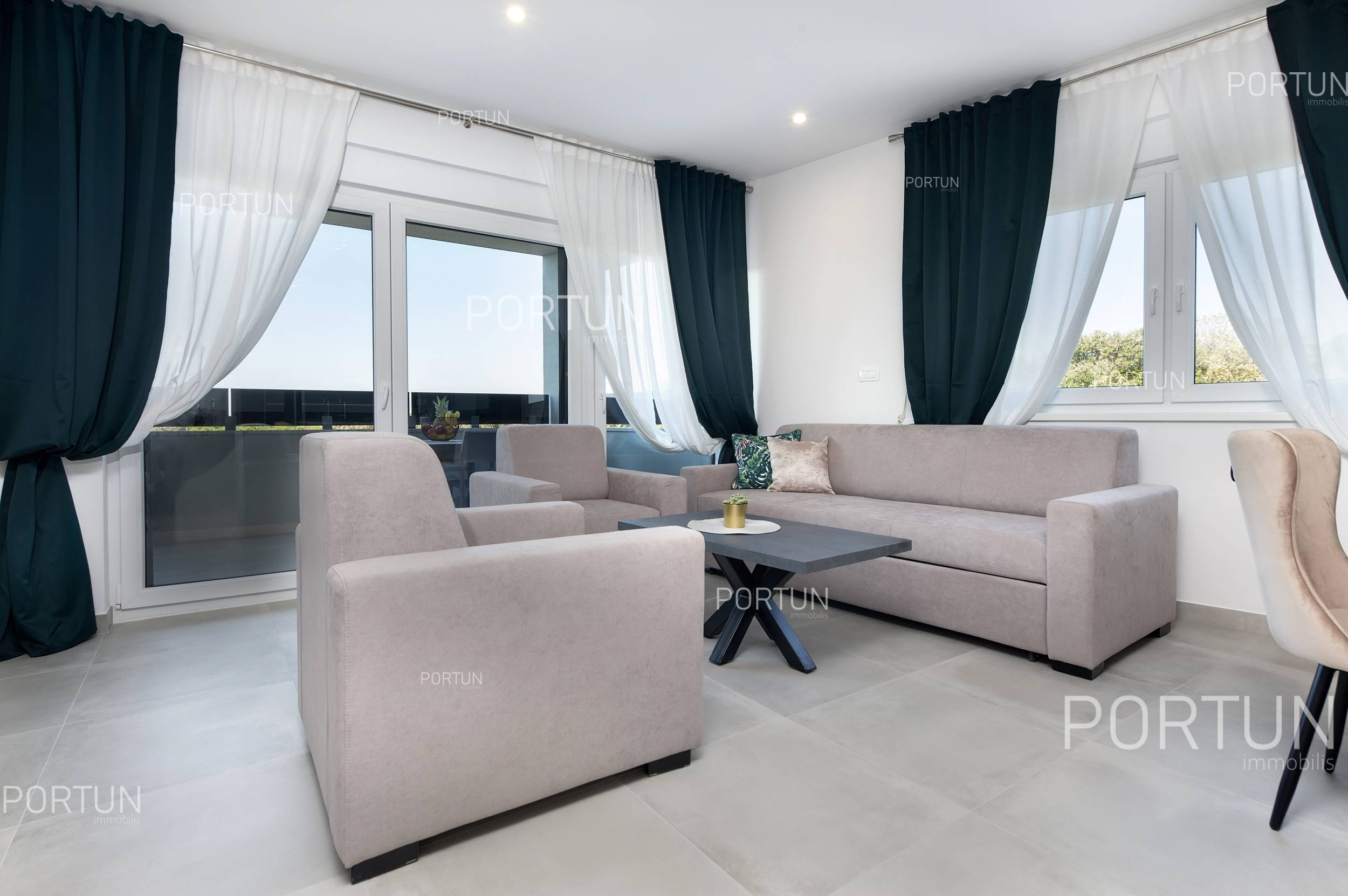 Apartment for Sale in Rovinj - 10688 - 02