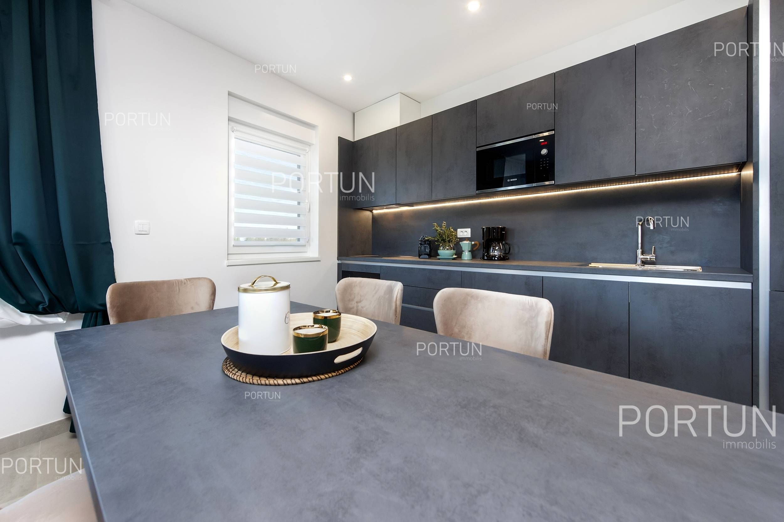 Apartment for Sale in Rovinj - 10688 - 05