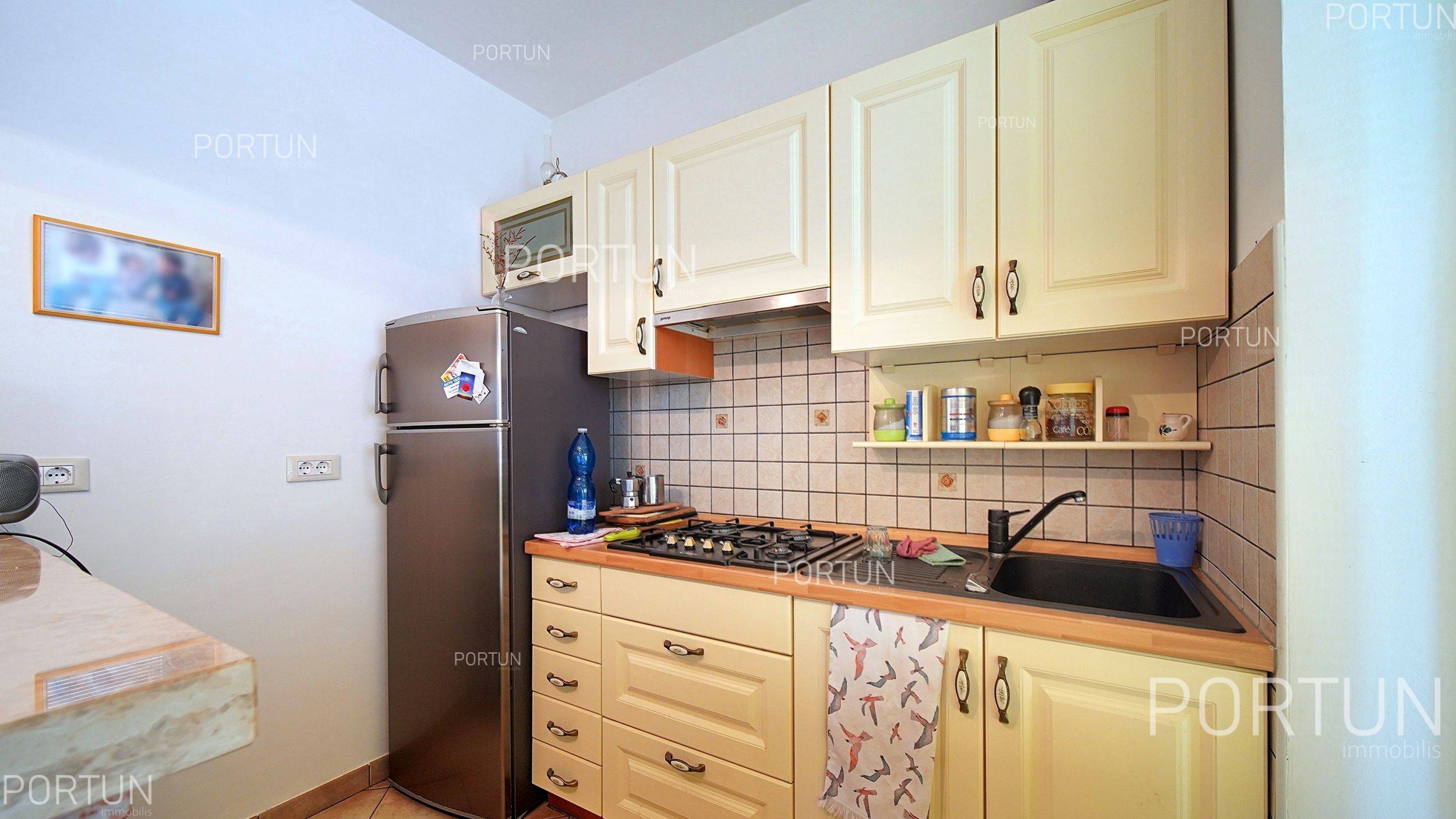 Квартира на продаж у Ровінь - 10690 - 08