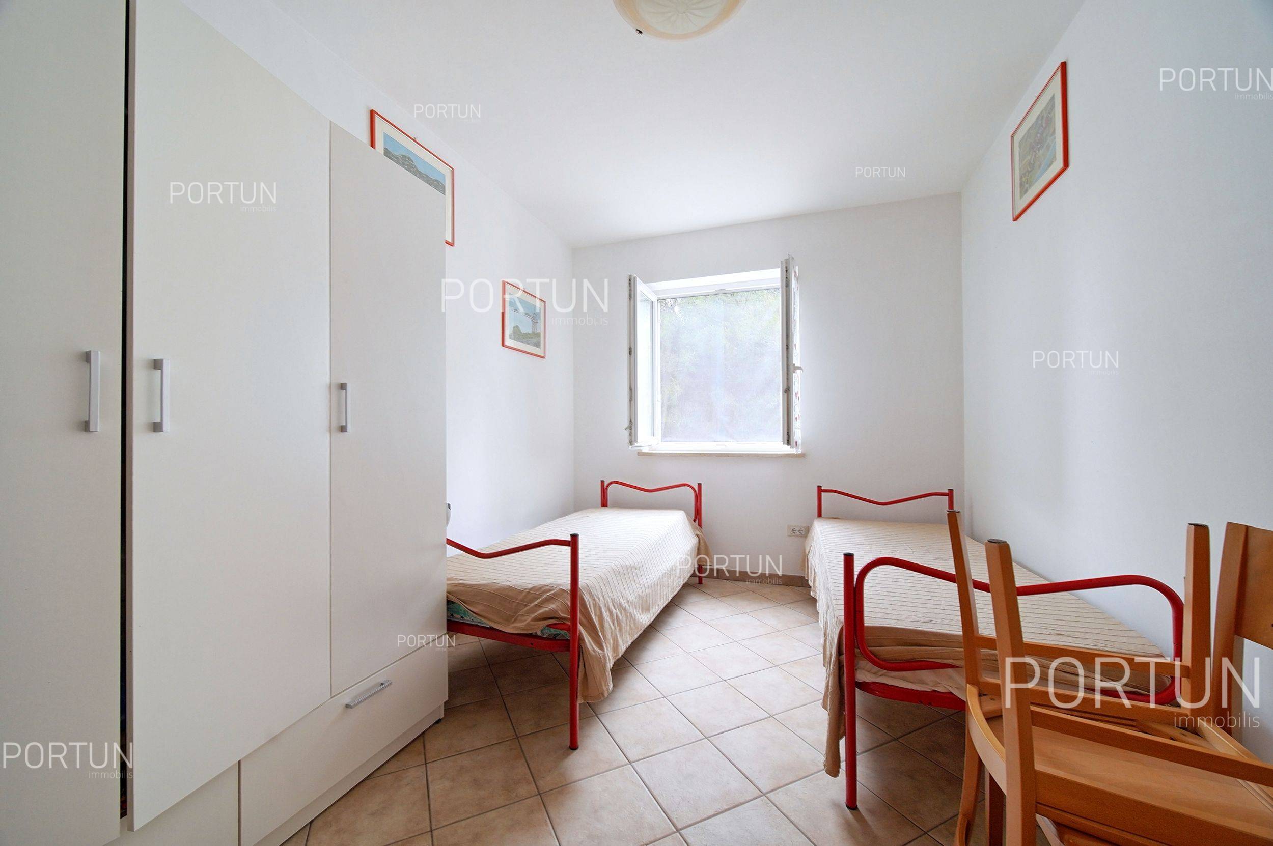 Квартира на продаж у Ровінь - 10690 - 03