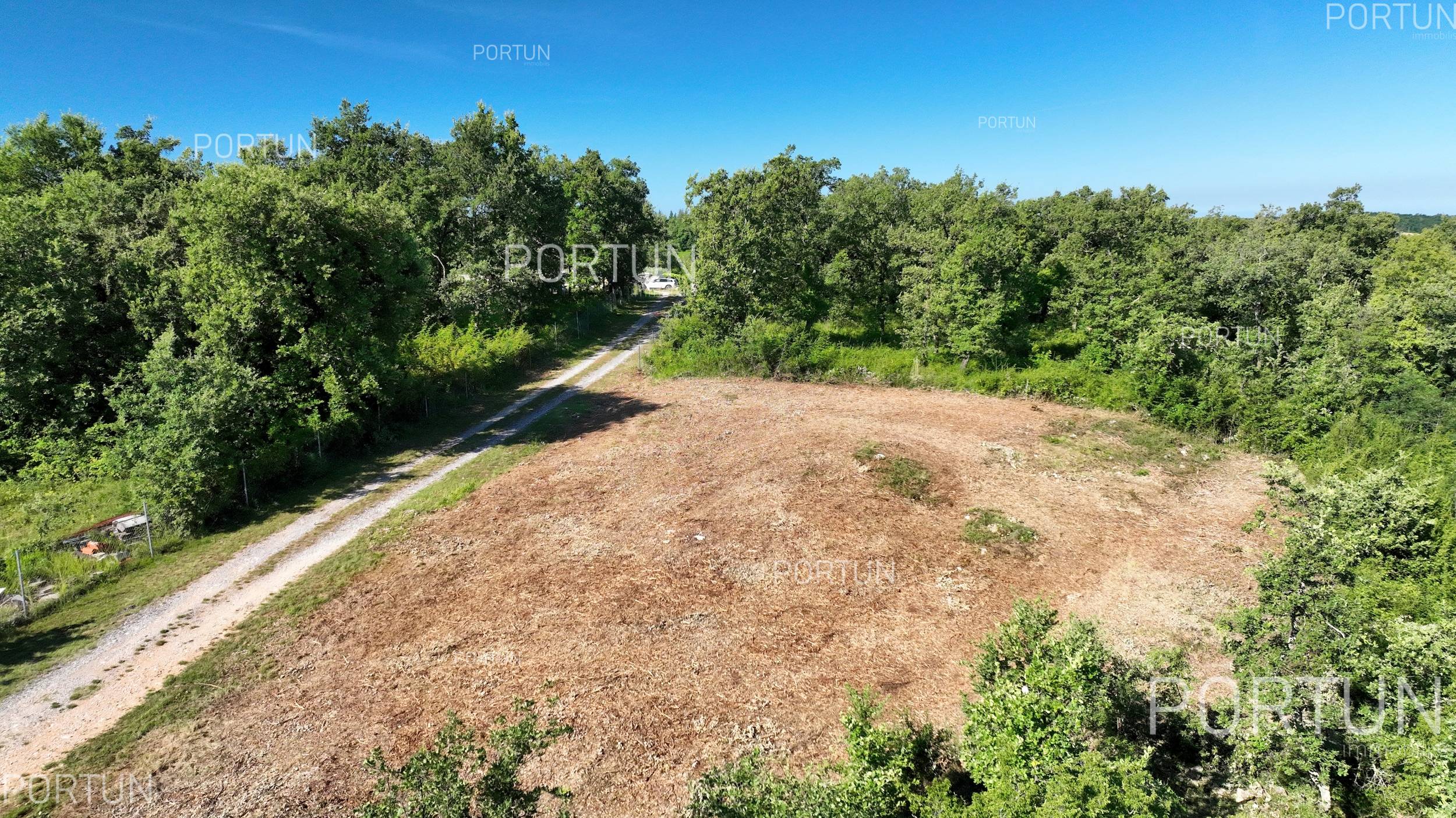 Plot of land for Sale in Vižinada - 40563 - 05