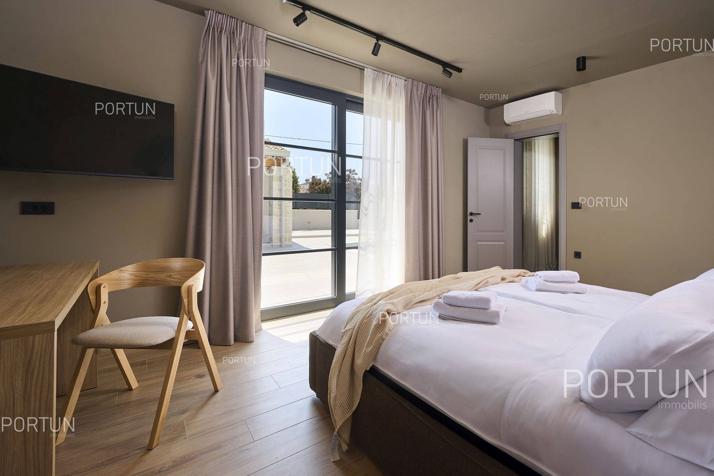 Kuća na prodaju Poreč - 20855 - 21