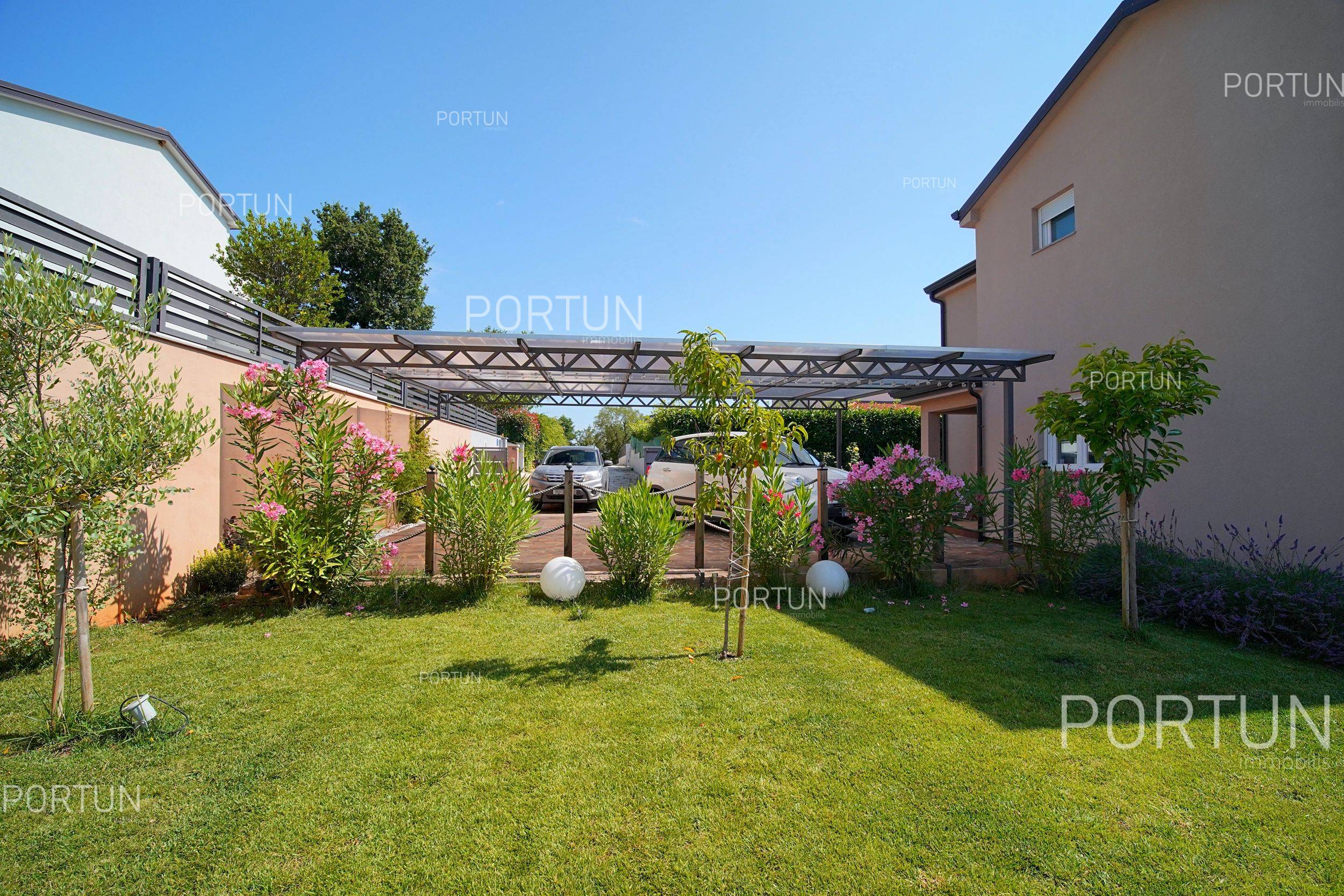 House for Sale in Rovinj - 20862 - 06