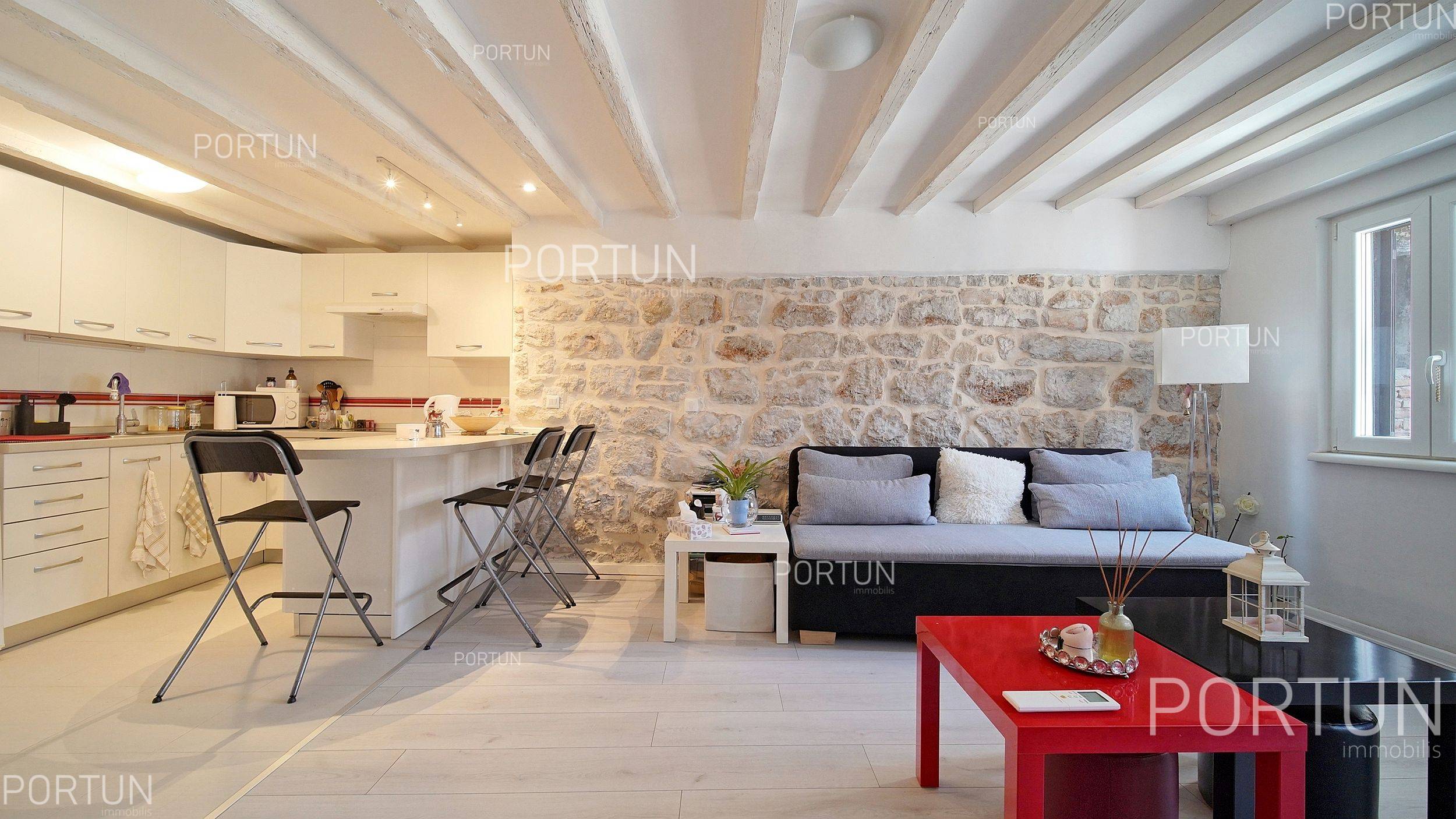 Stan na prodaju Rovinj - 10694 - 02